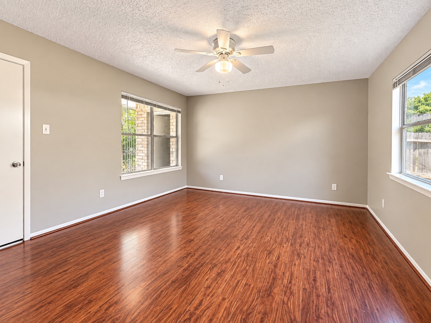 8619 Grand Knolls Drive Property Photo 5