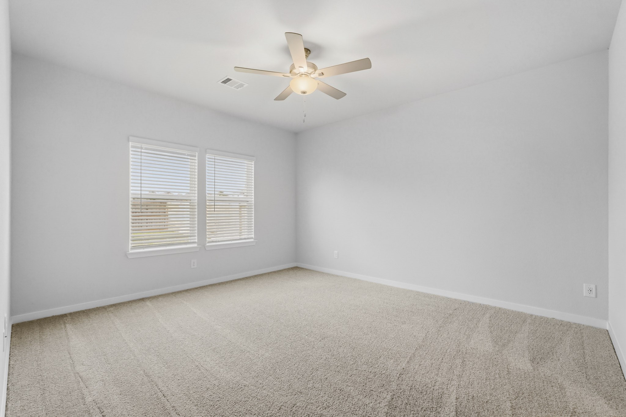 25448 Blossom Court Property Photo 14