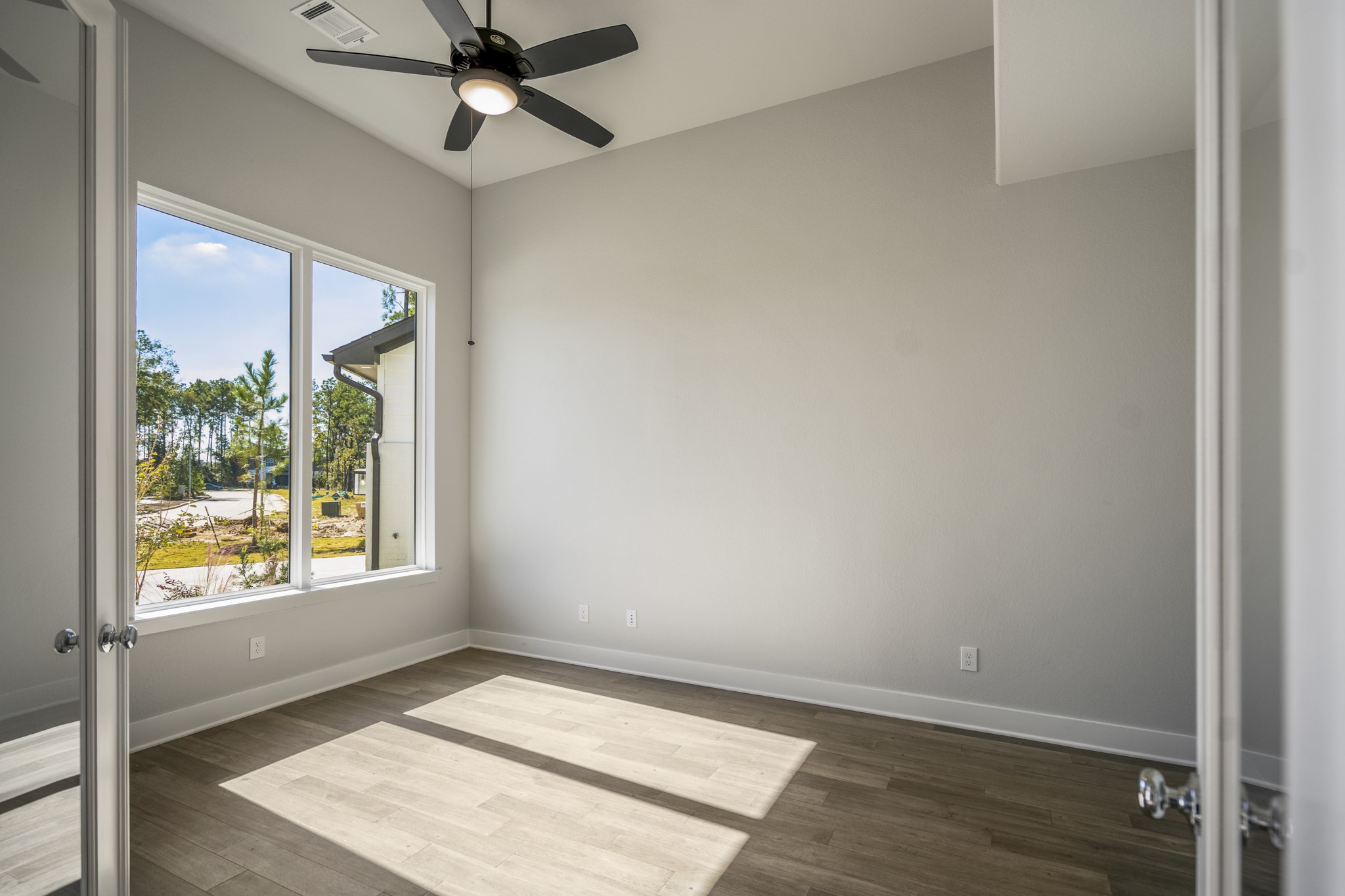 17202 Blooming Suzans Lane Property Photo 6