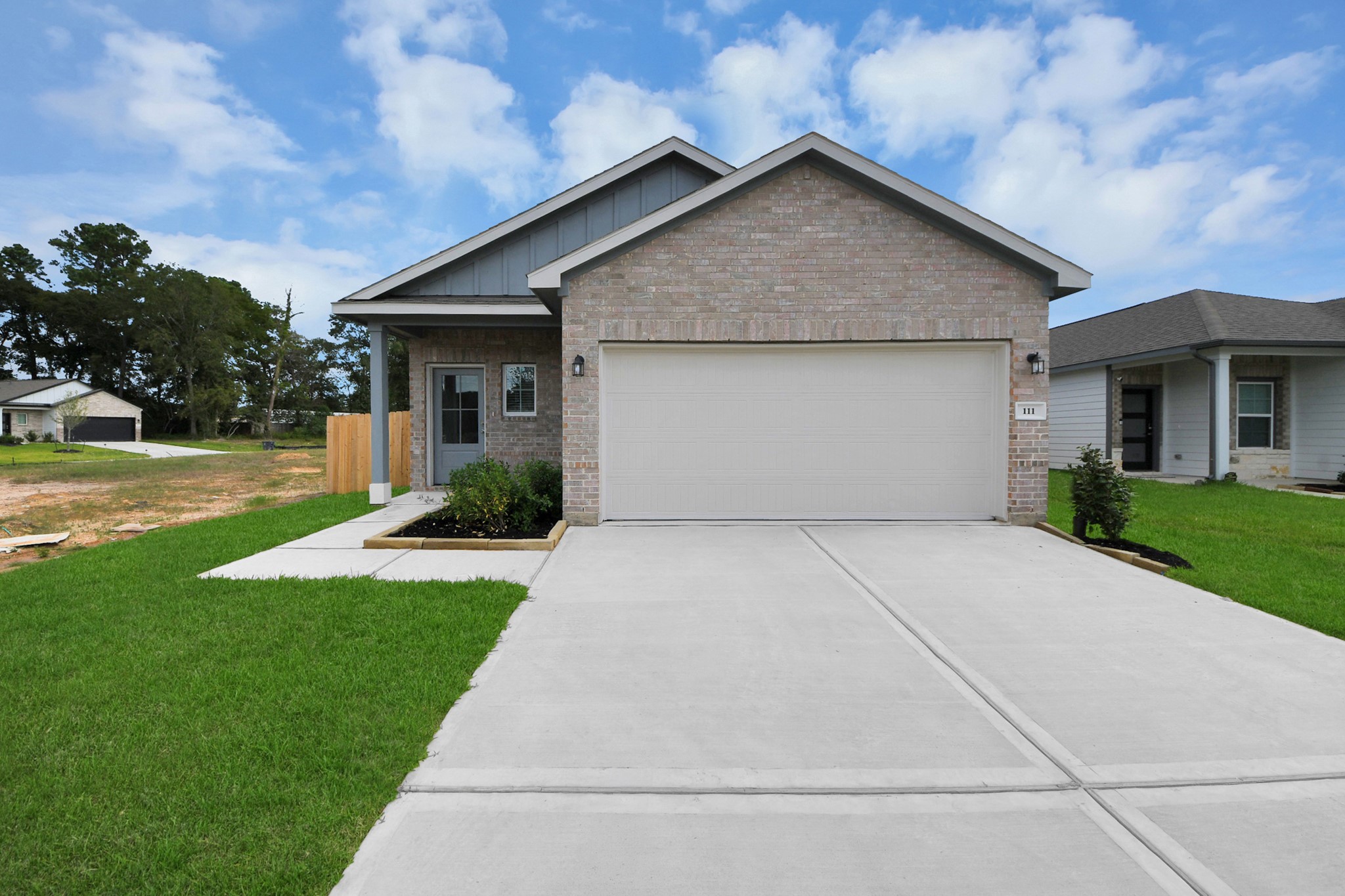 111 West Canopy Crossing Circle Property Photo 1