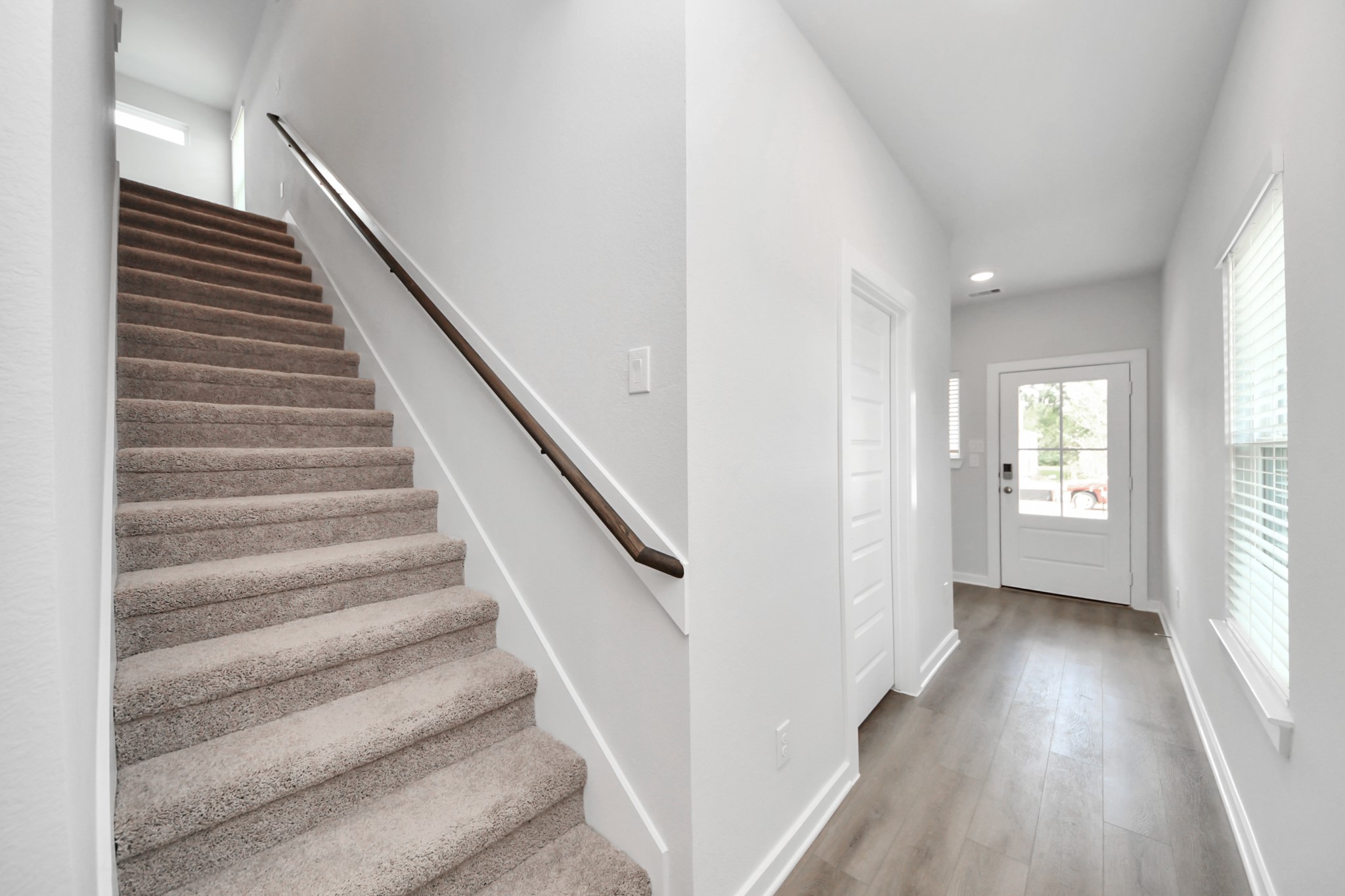 111 West Canopy Crossing Circle Property Photo 4