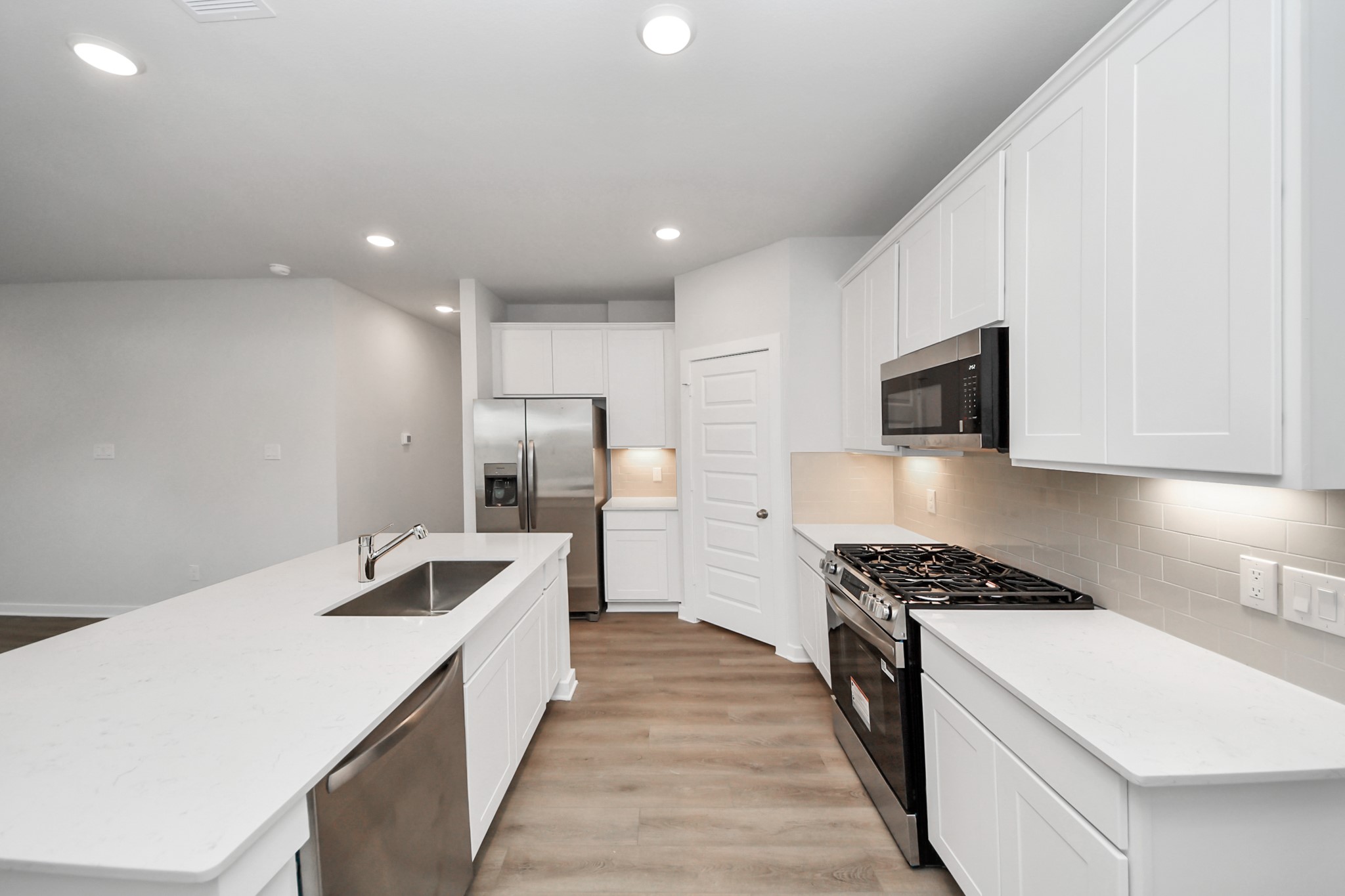 111 West Canopy Crossing Circle Property Photo 6