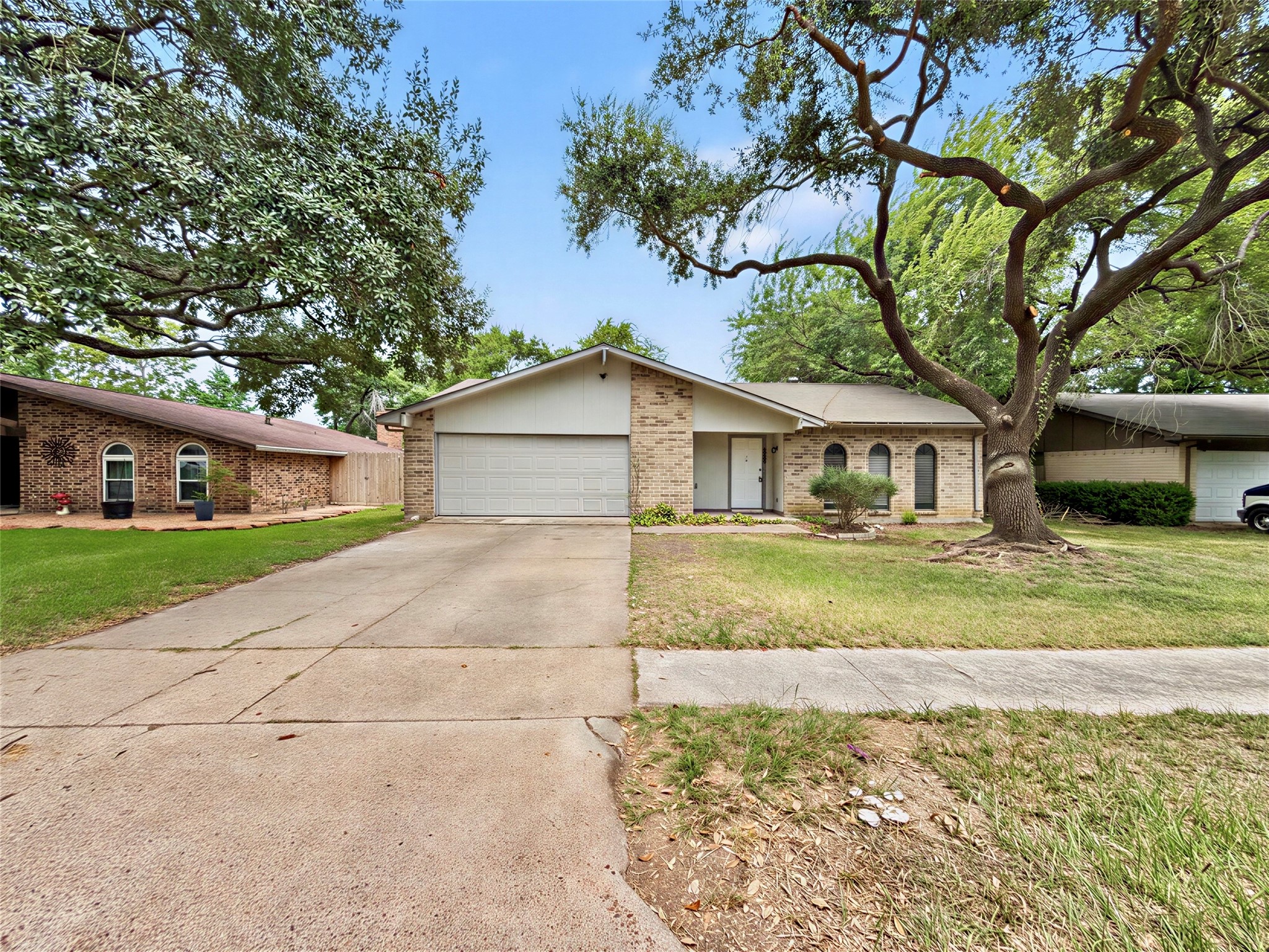 4026 Coltwood Drive Property Photo 1