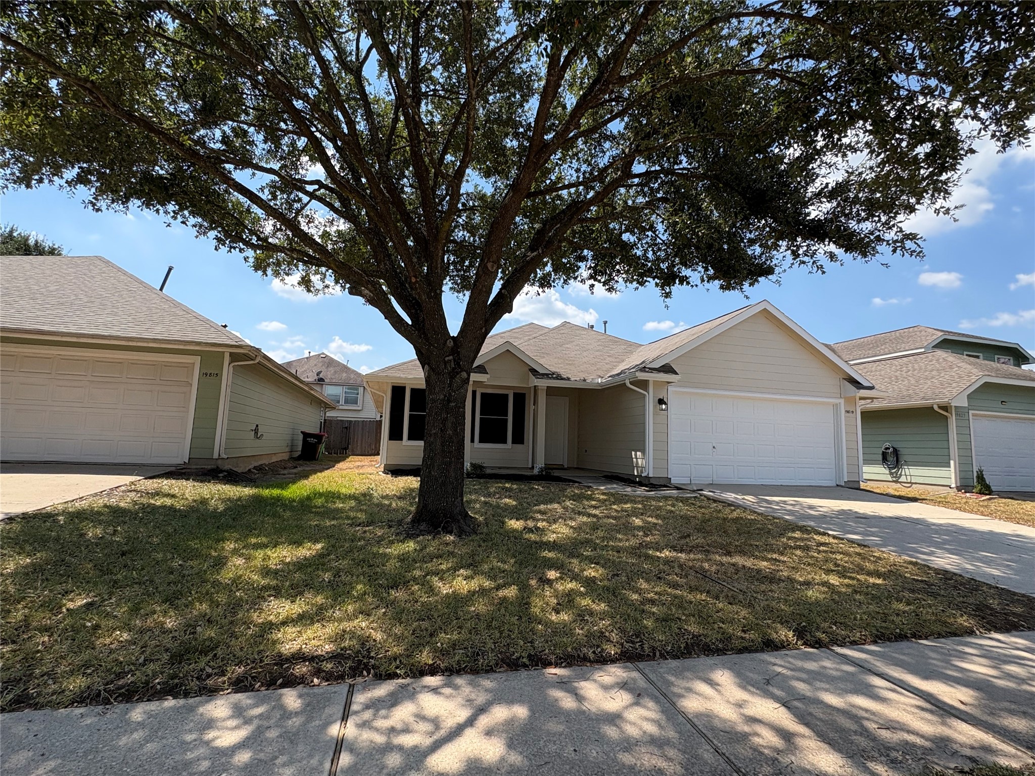 19819 River Breeze Drive Property Photo 1