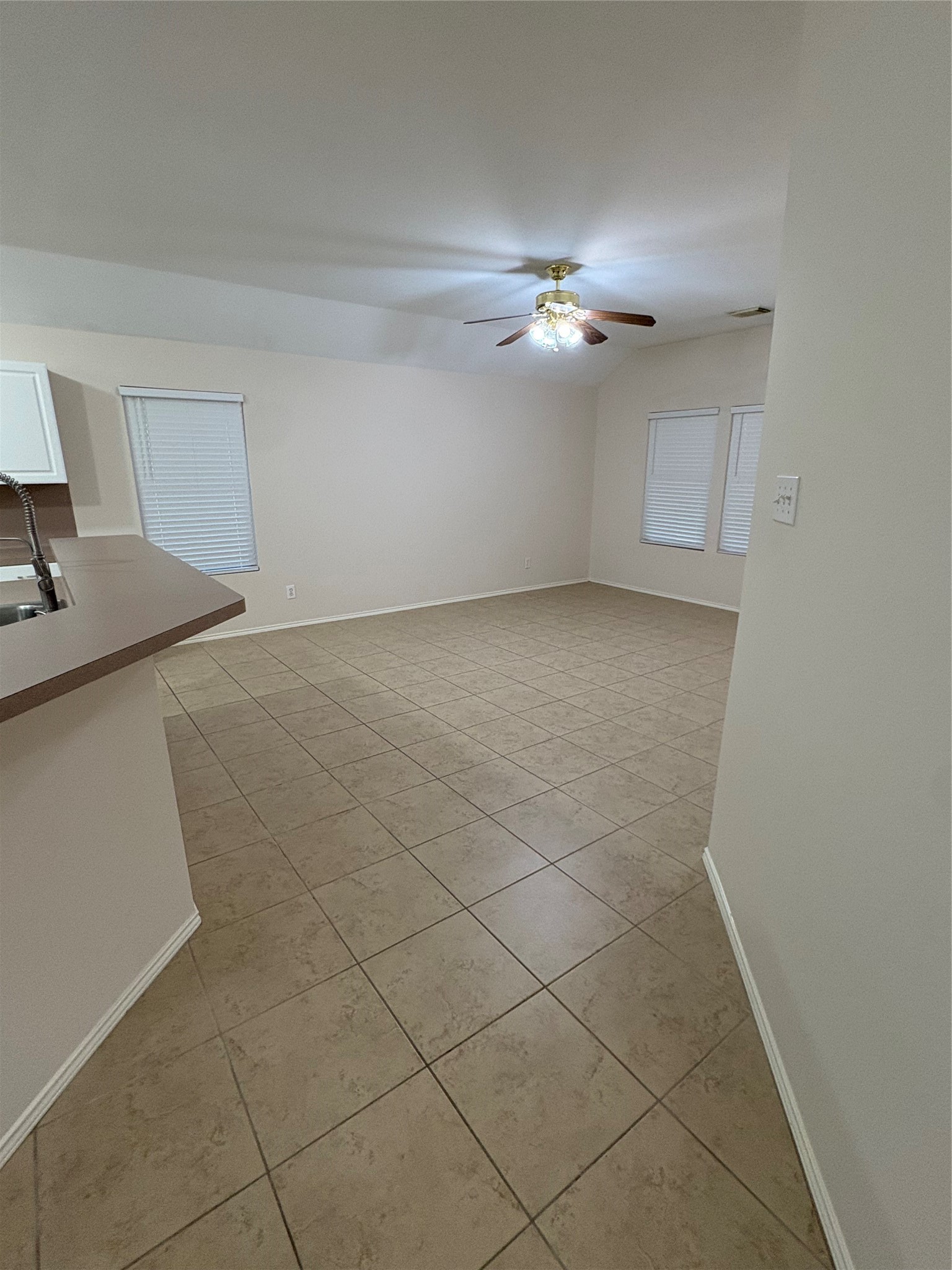 19819 River Breeze Drive Property Photo 8