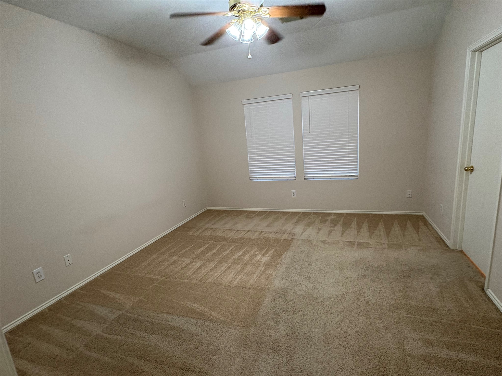 19819 River Breeze Drive Property Photo 21