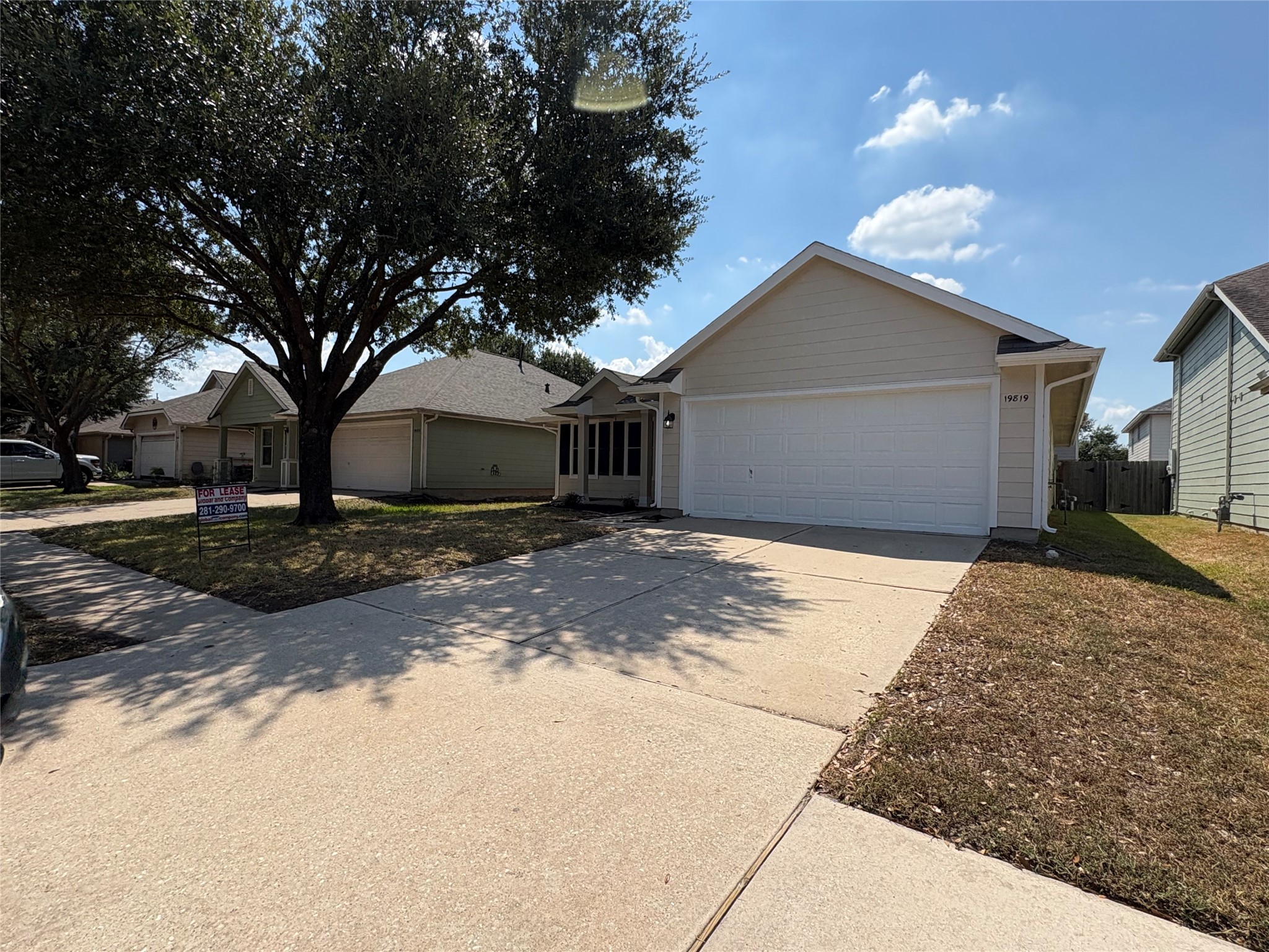 19819 River Breeze Drive Property Photo 24