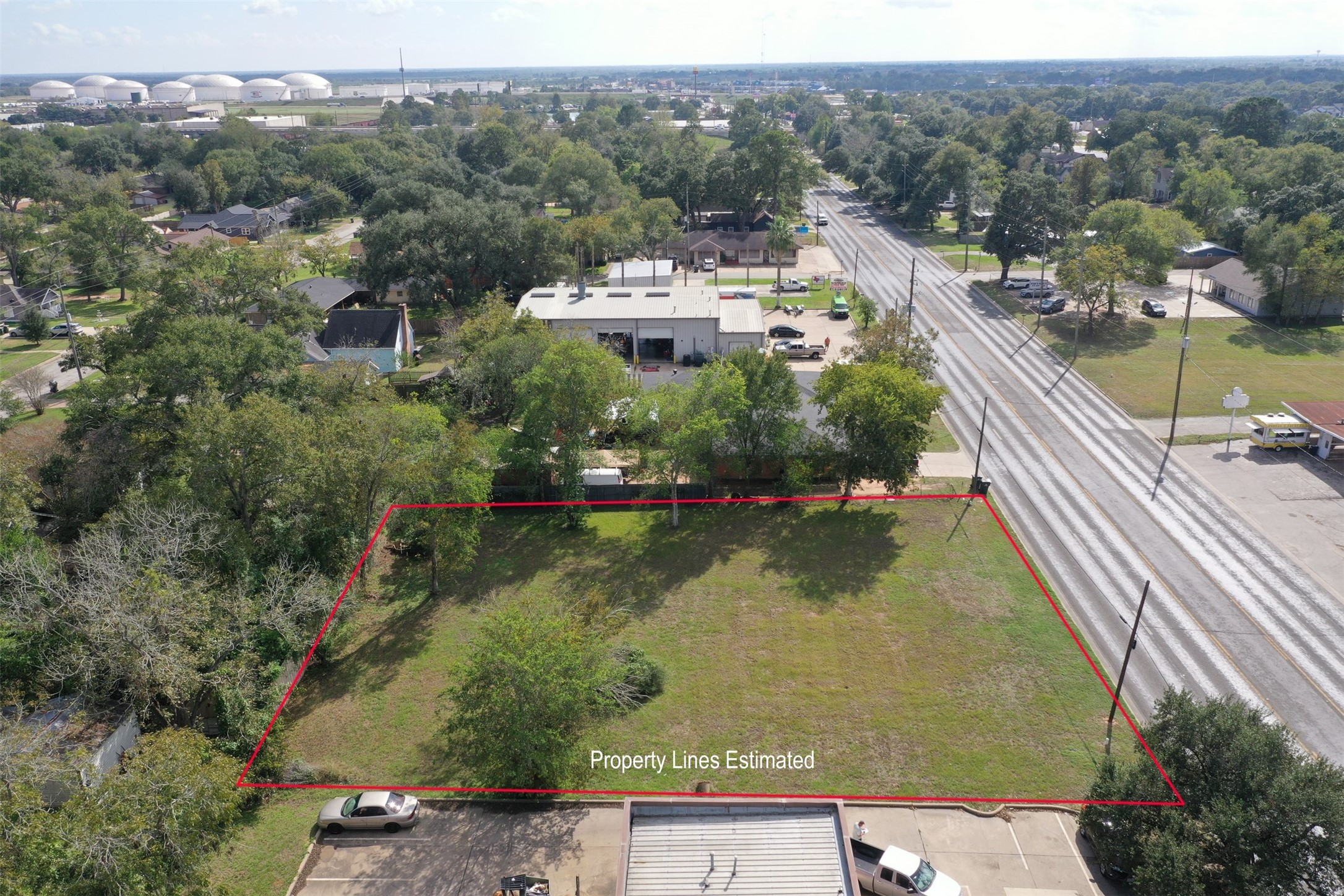 902 Meyer Property Photo 4