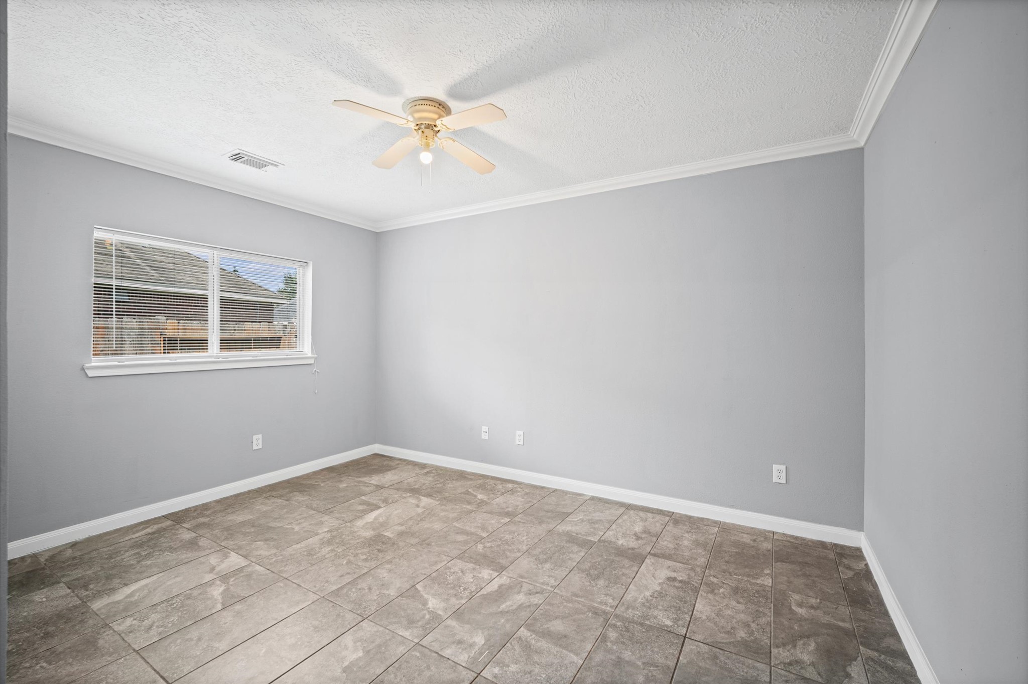 22502 Rocky Glen Court Property Photo 16