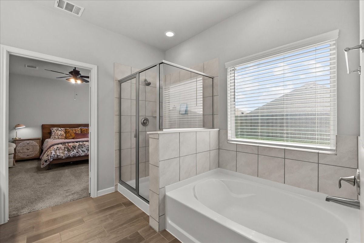 3114 Royal Albatross Drive Property Photo 14