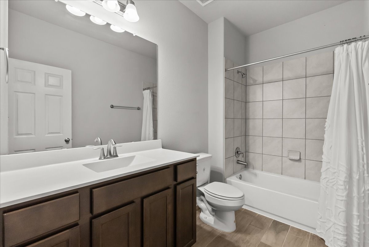 3114 Royal Albatross Drive Property Photo 16