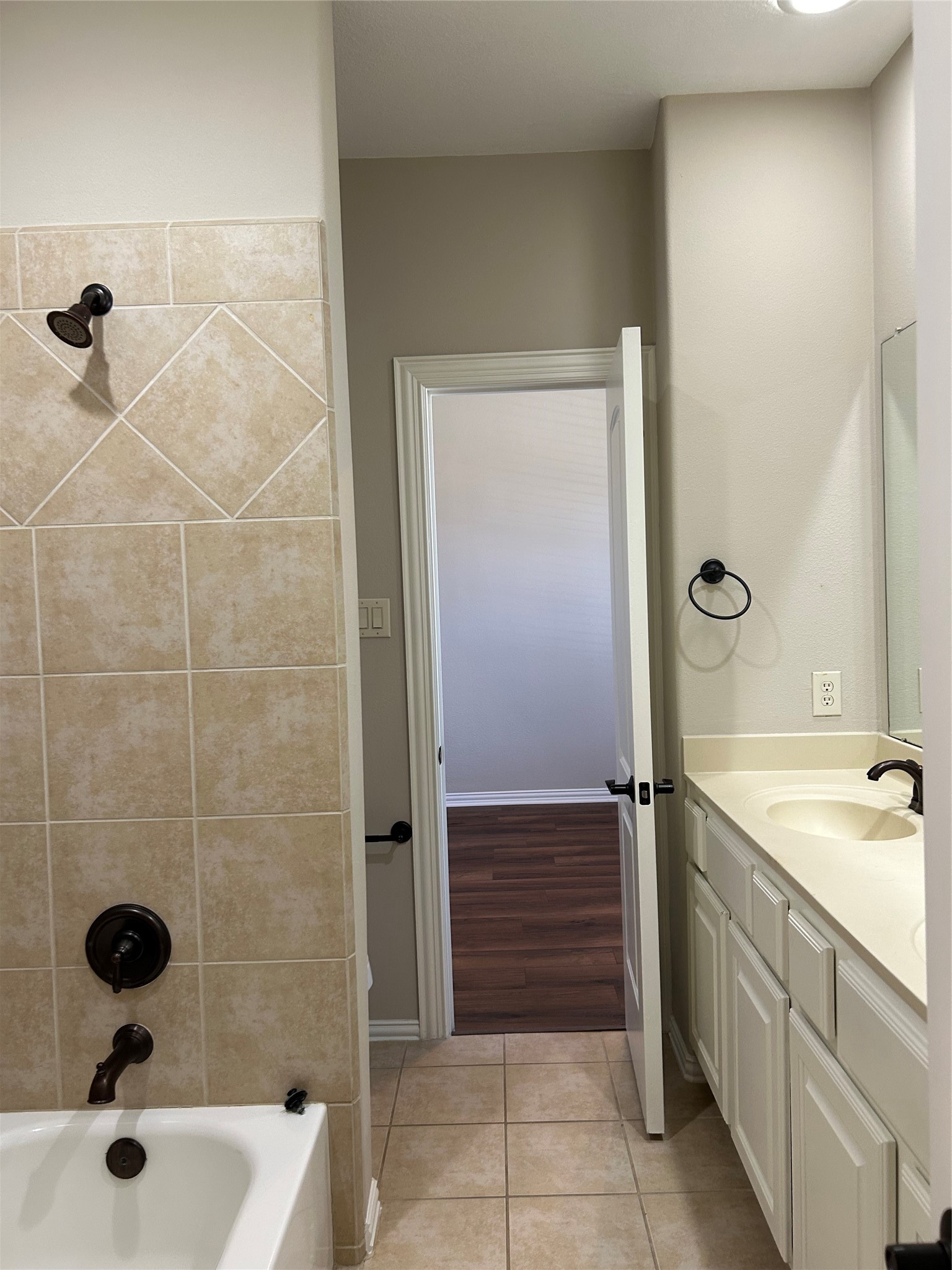 101 E Silverwood Ranch Estate Property Photo 31