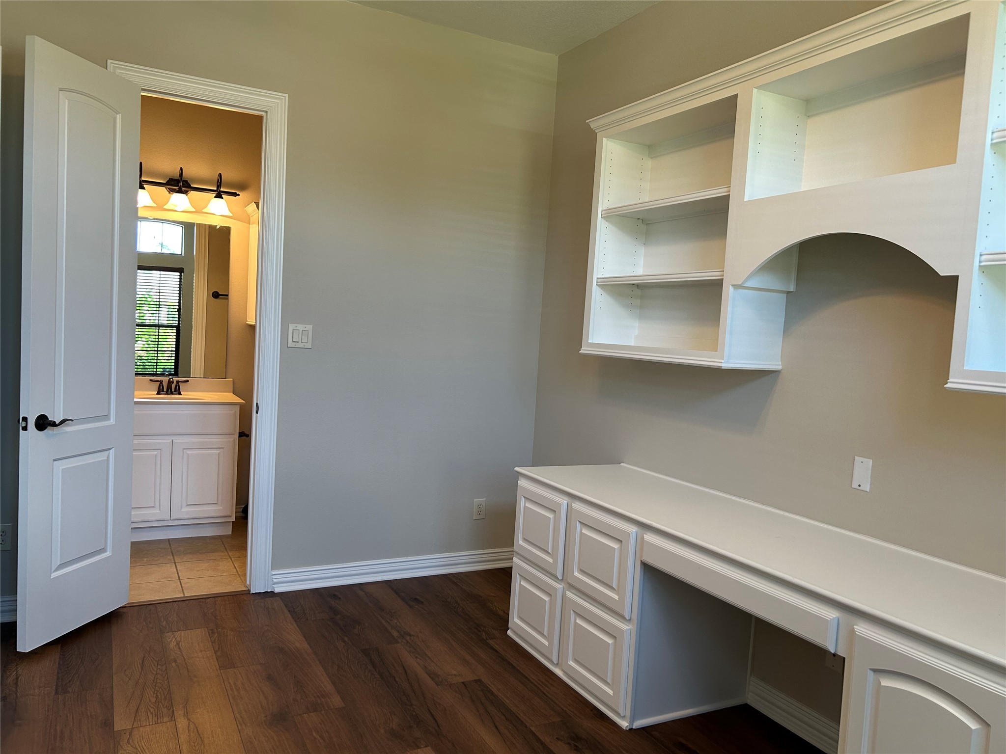 101 E Silverwood Ranch Estate Property Photo 40