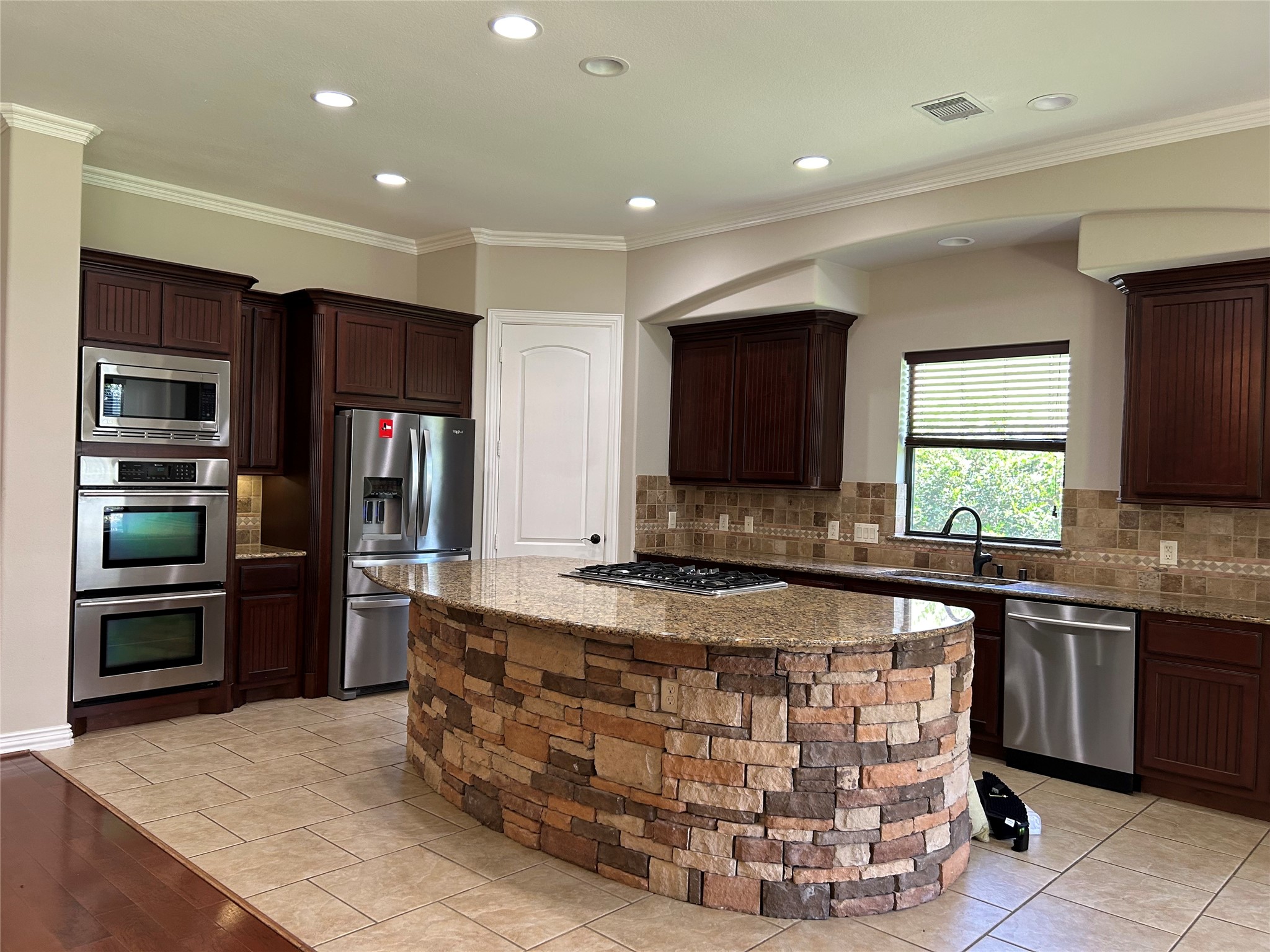 101 E Silverwood Ranch Estate Property Photo 42