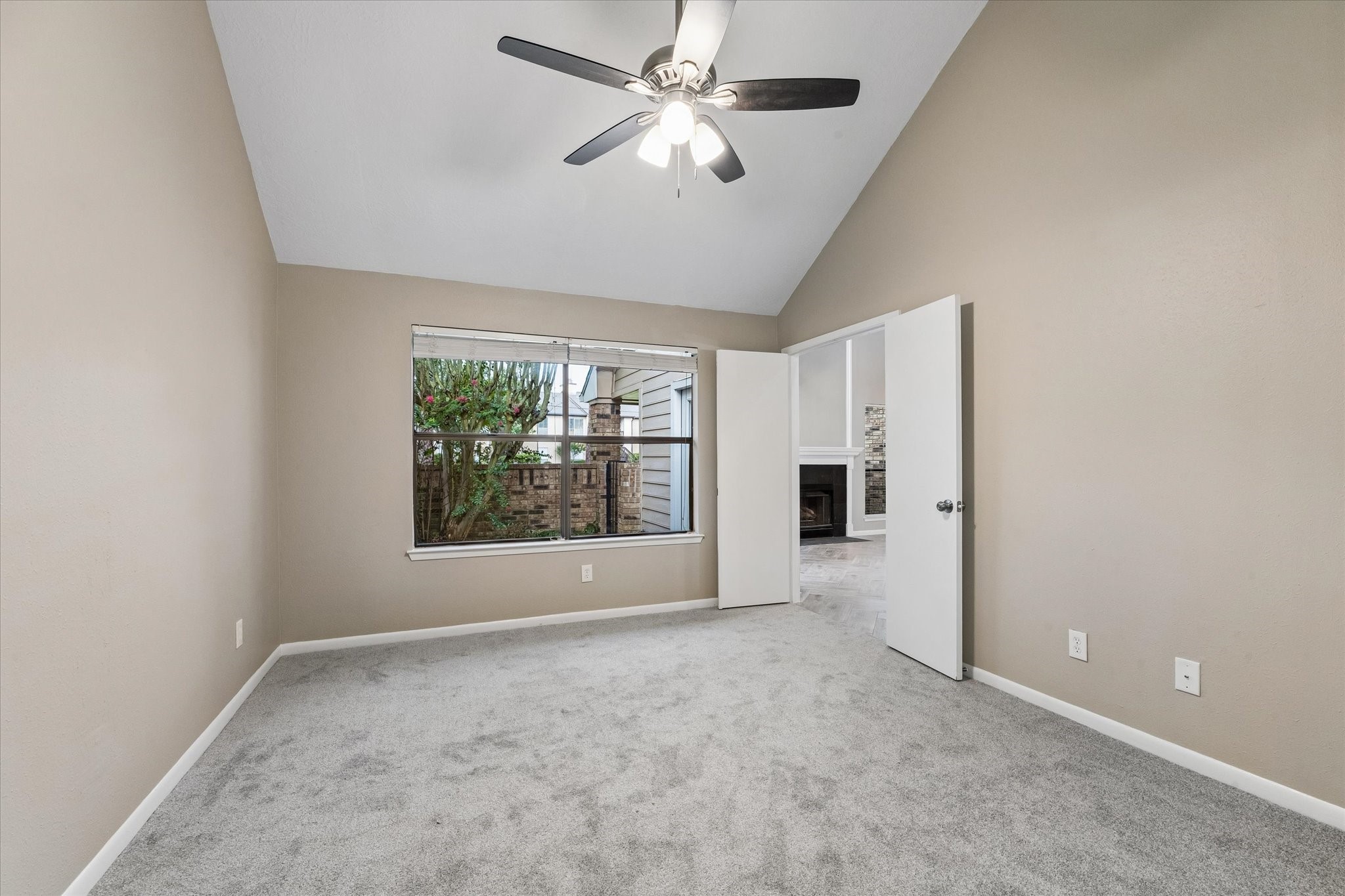 1480 Gemini Street Property Photo 2