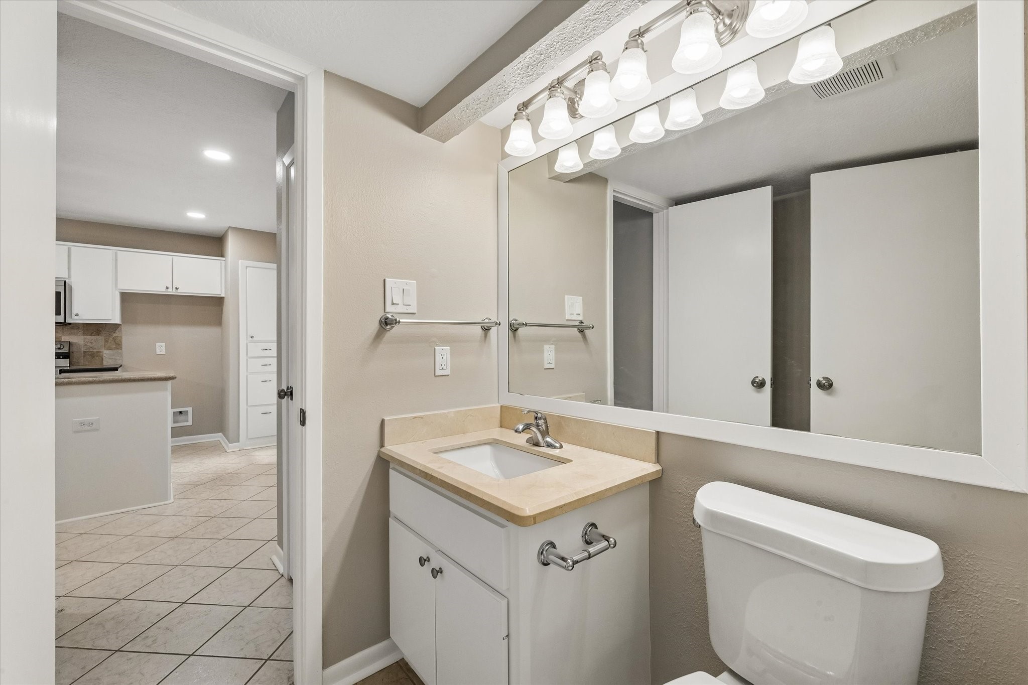 1480 Gemini Street Property Photo 12