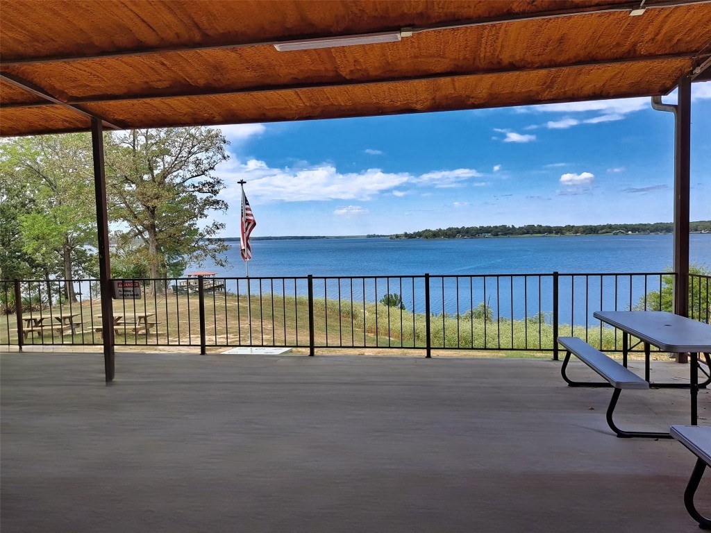 410 Coast Loop Property Photo 26
