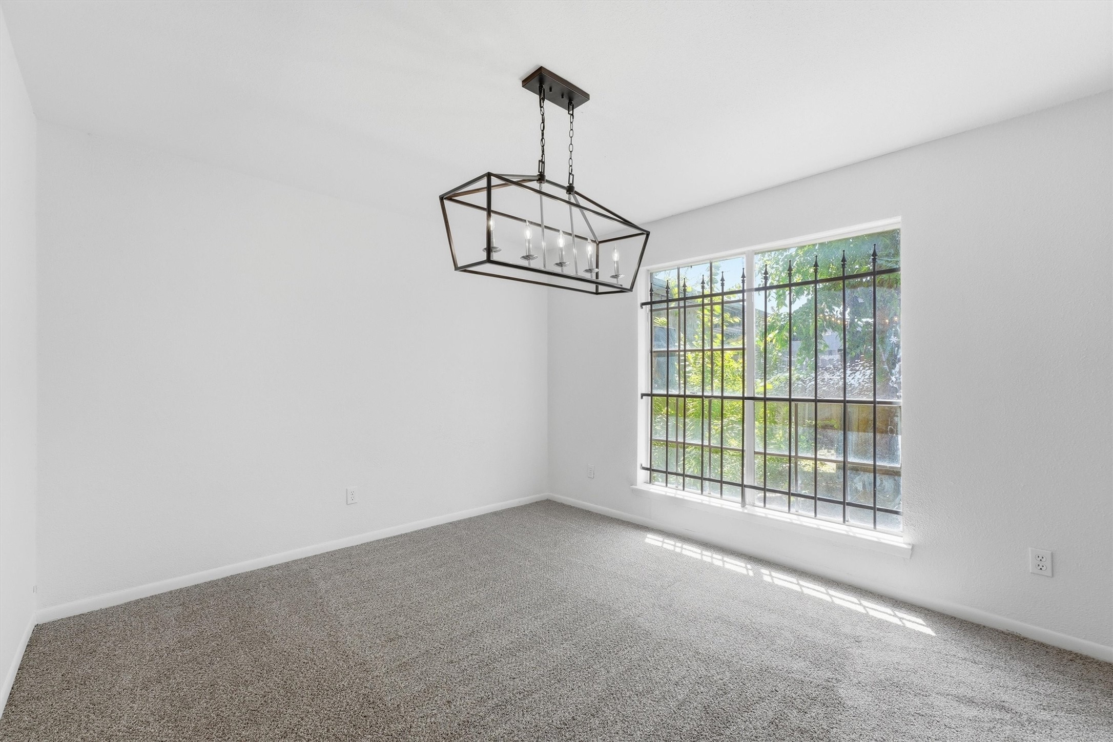 78 W Park West Drive Property Photo 6