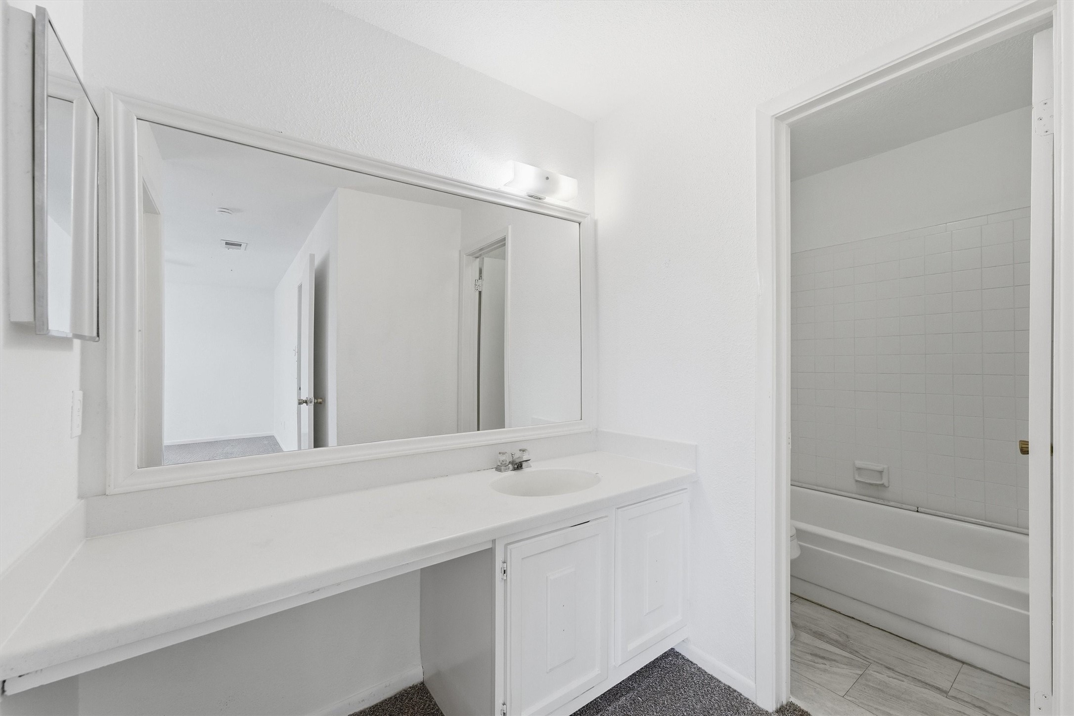 78 W Park West Drive Property Photo 11