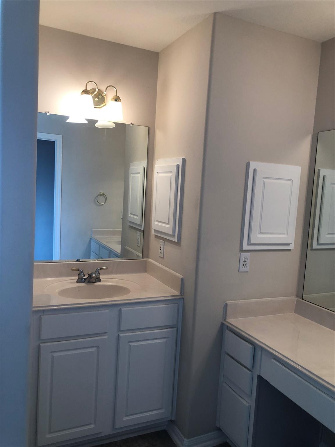 1602 Candleston Lane Property Photo 18