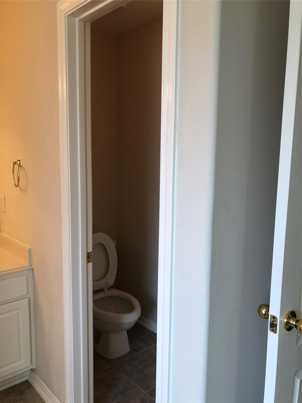 1602 Candleston Lane Property Photo 21
