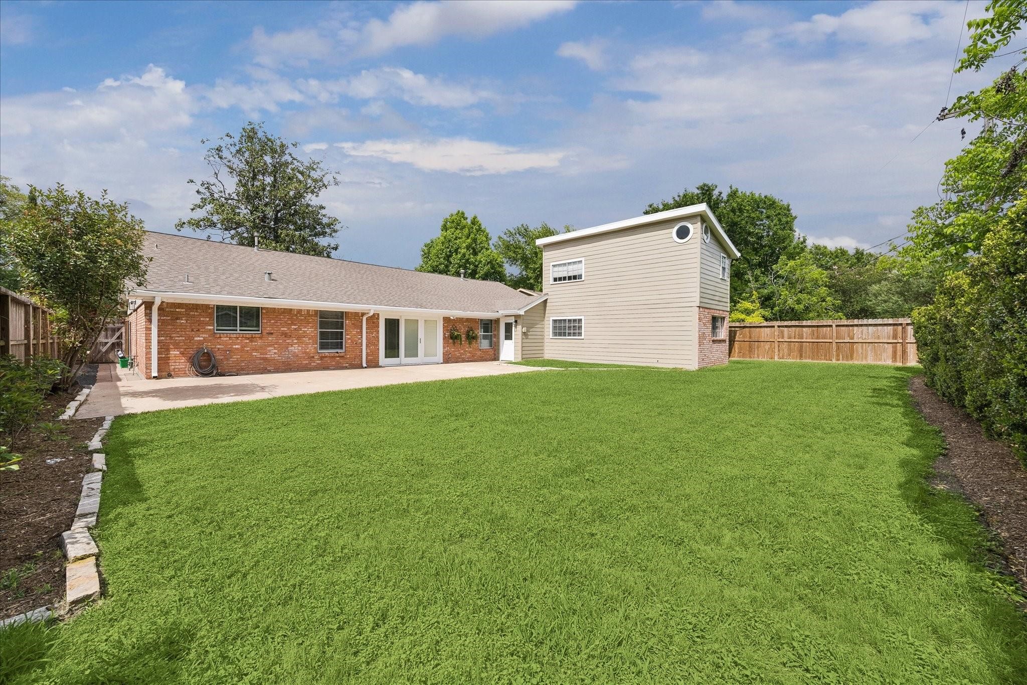 9777 Larston Street Property Photo 25