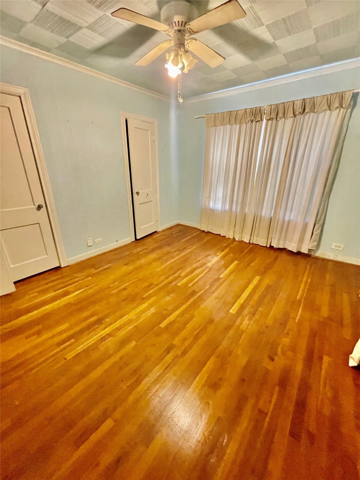 1382 Loop 522 Property Photo 16