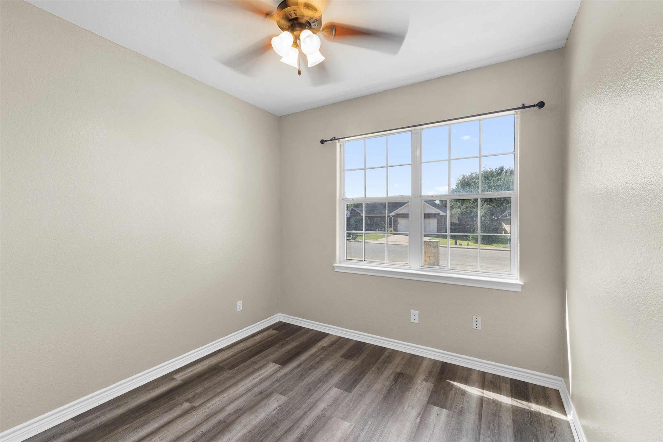 340 Rose Mayer Loop Property Photo 21