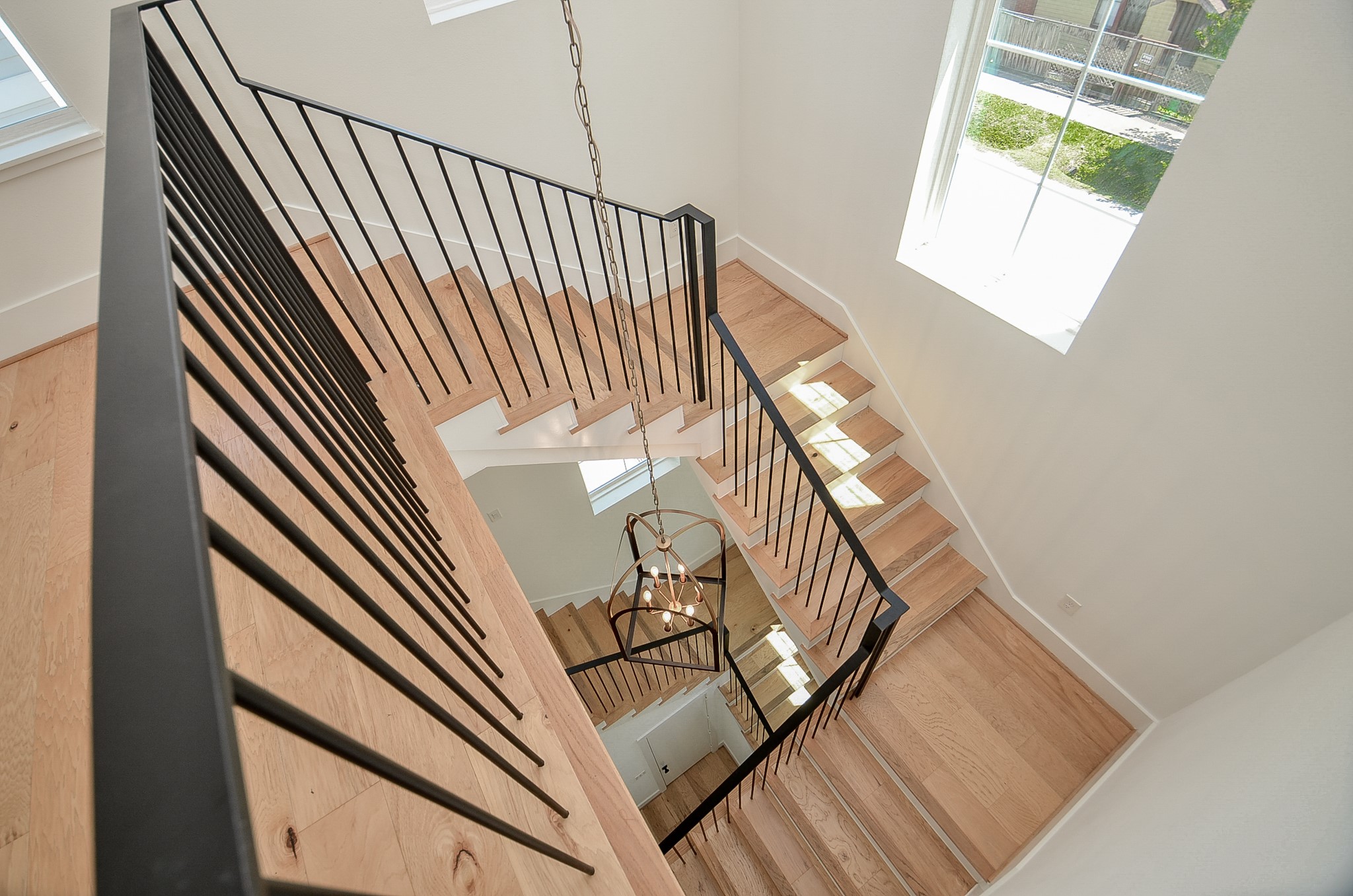 204 Burr Street G Property Photo 25