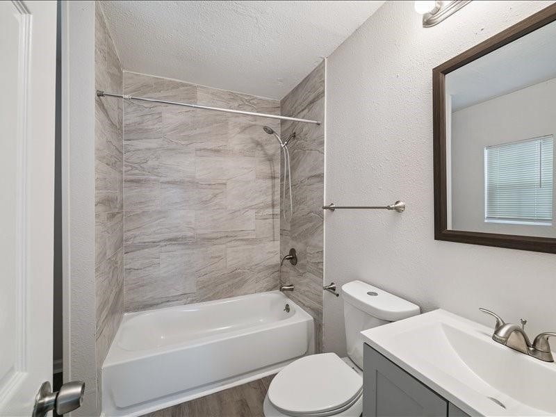 820 Texas Street Property Photo 9