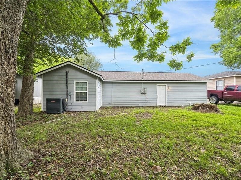 820 Texas Street Property Photo 10