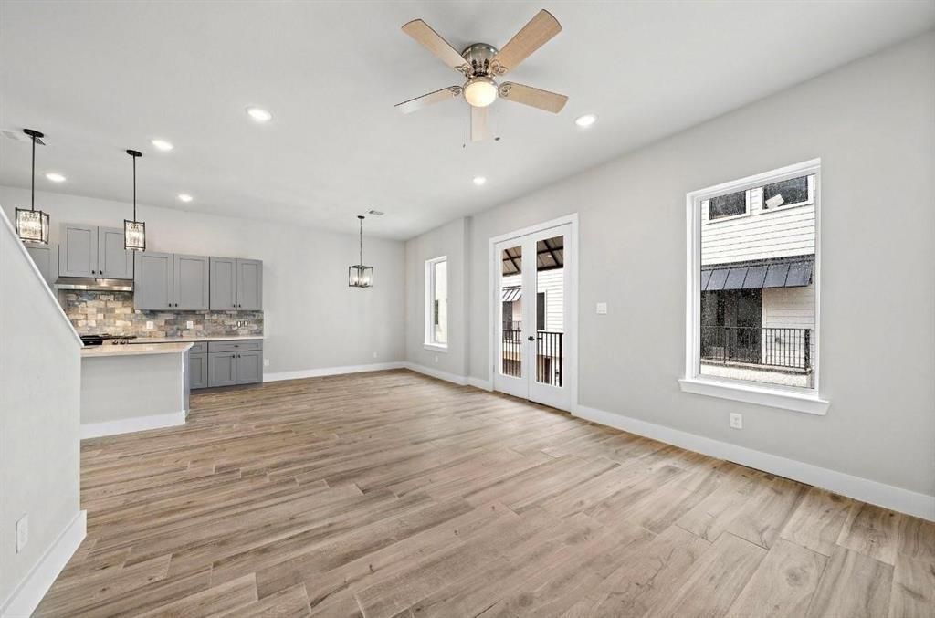 232 W 28th Street A Property Photo 7