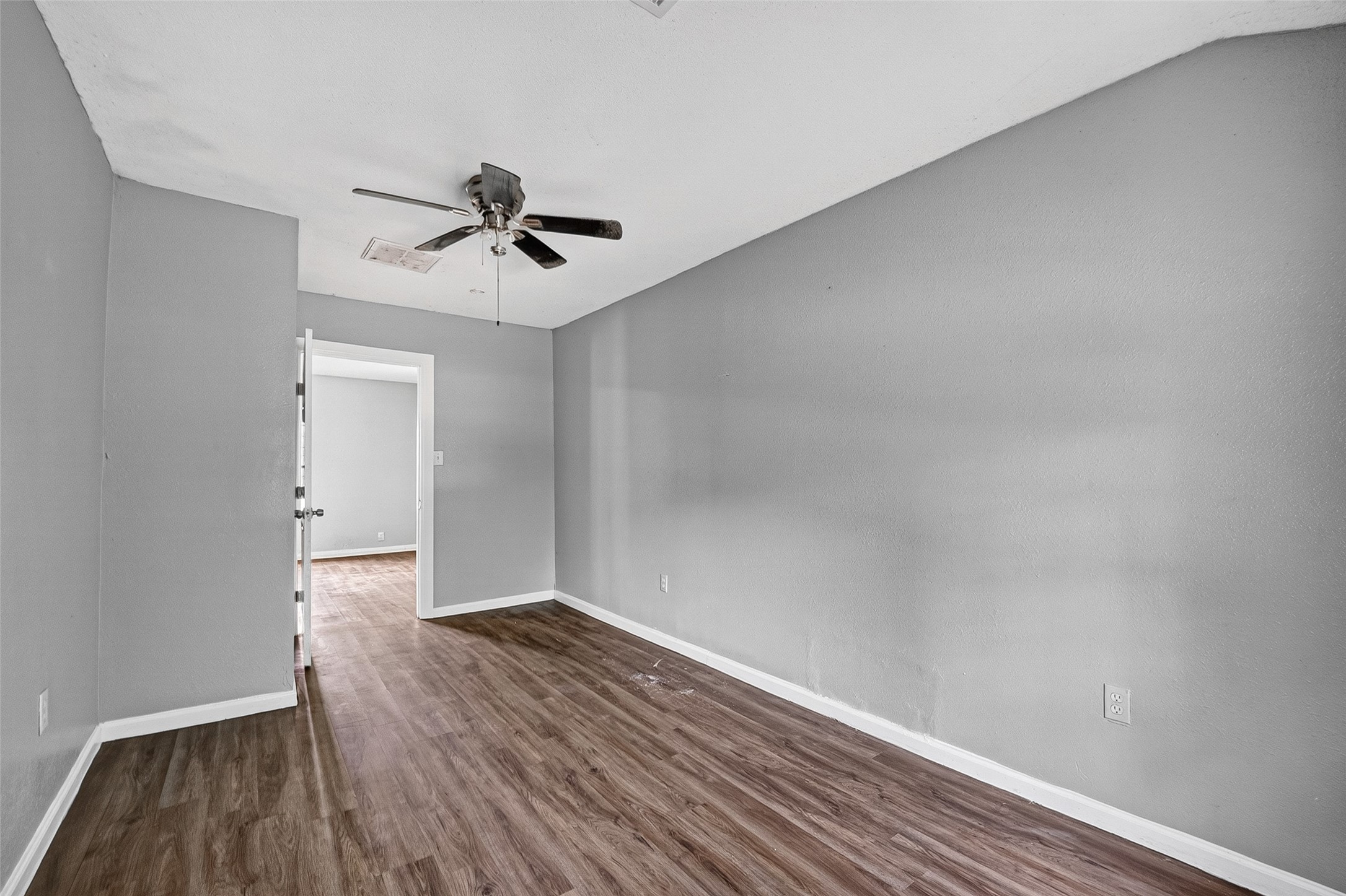 4118 Sunflower Street Property Photo 11