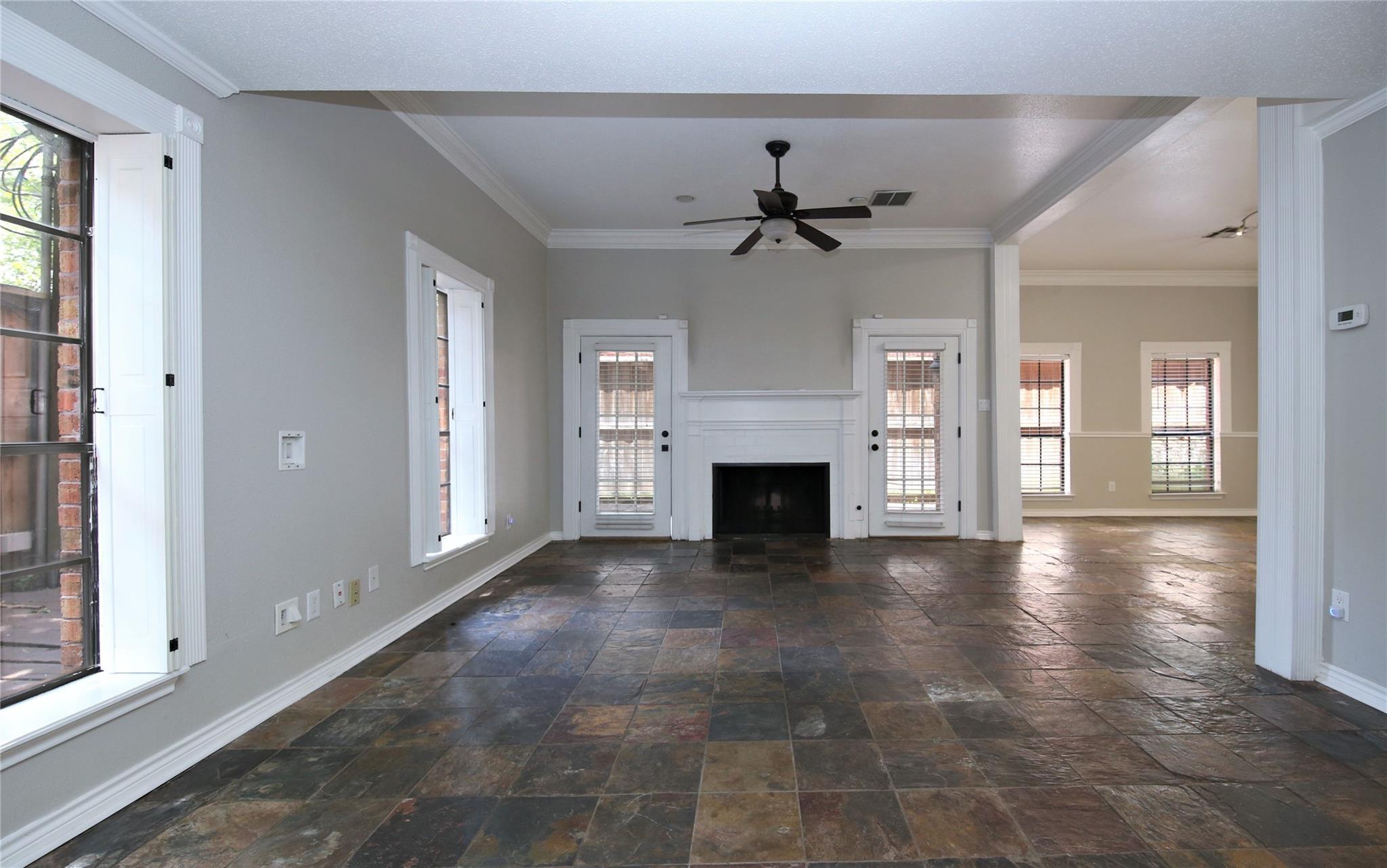 1126 Nantucket 3 Property Photo 4