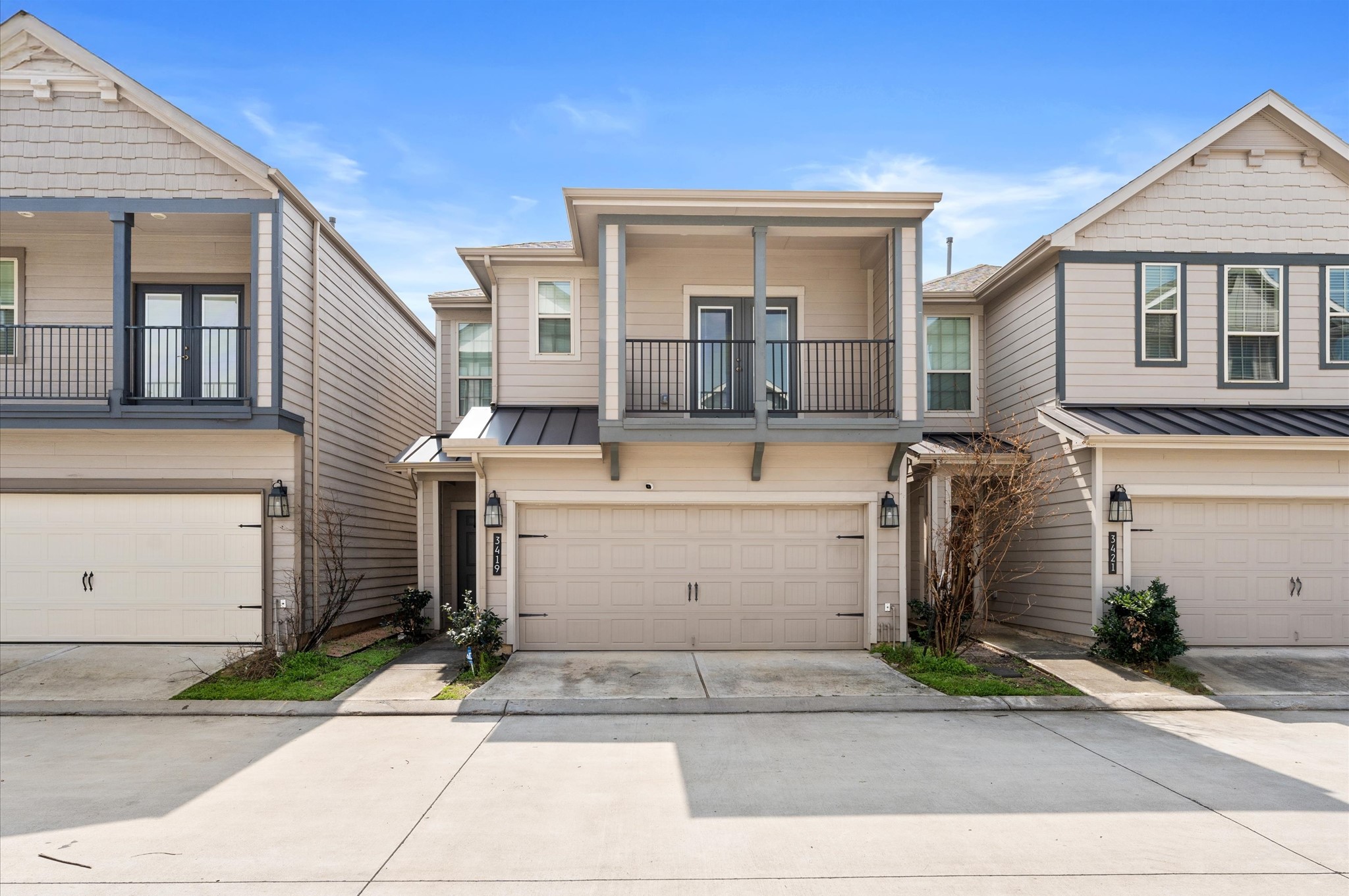 3419 Avondale View Drive Property Photo 1