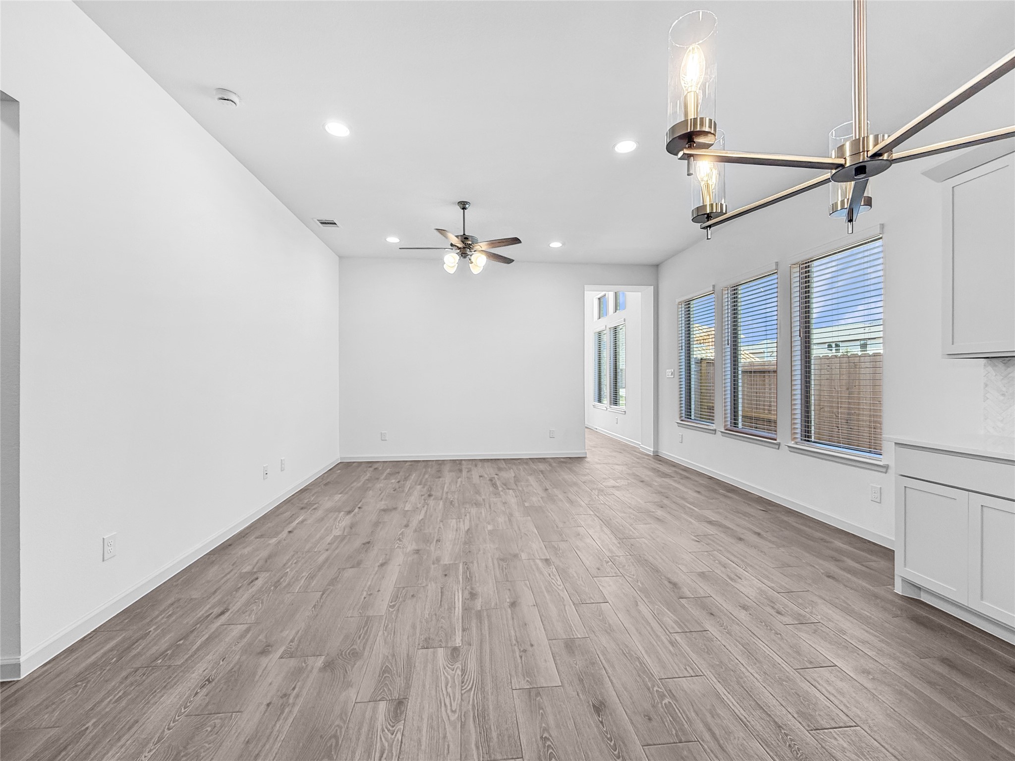 26819 Stardust Meadow Property Photo 29