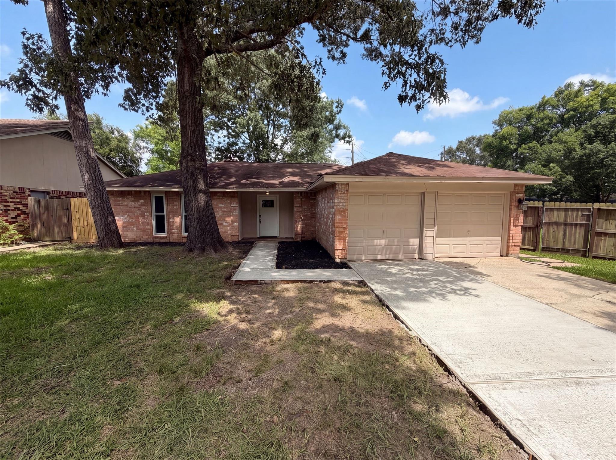 17110 Golf Club Drive, Crosby Tx 77532 Property Photo 1