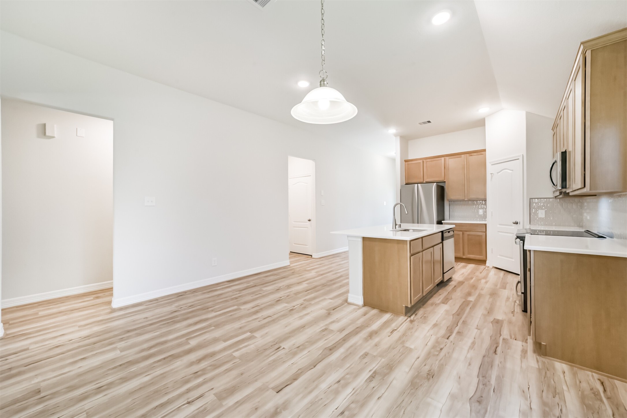 8422 Red Shiner Way Property Photo 13