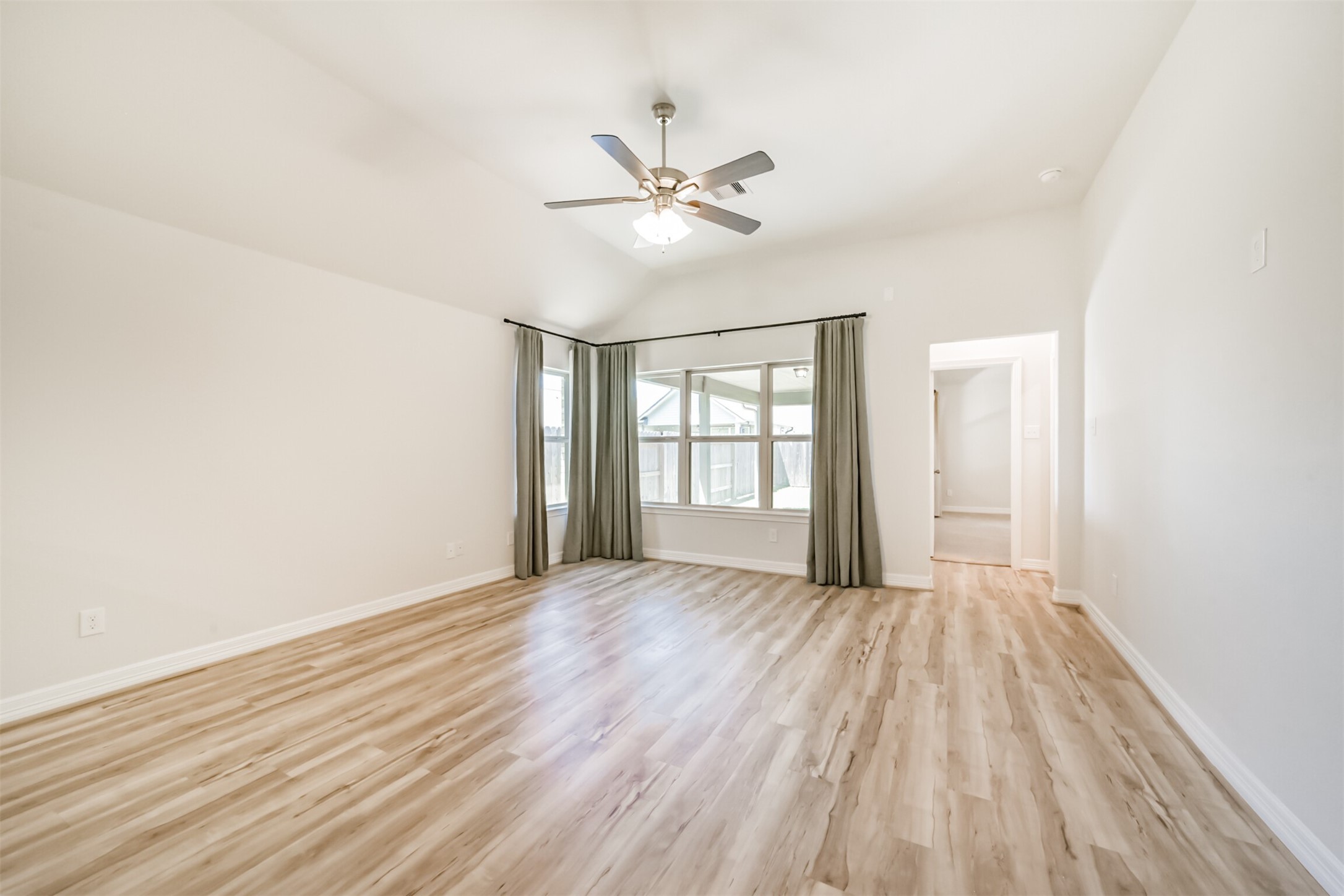 8422 Red Shiner Way Property Photo 14