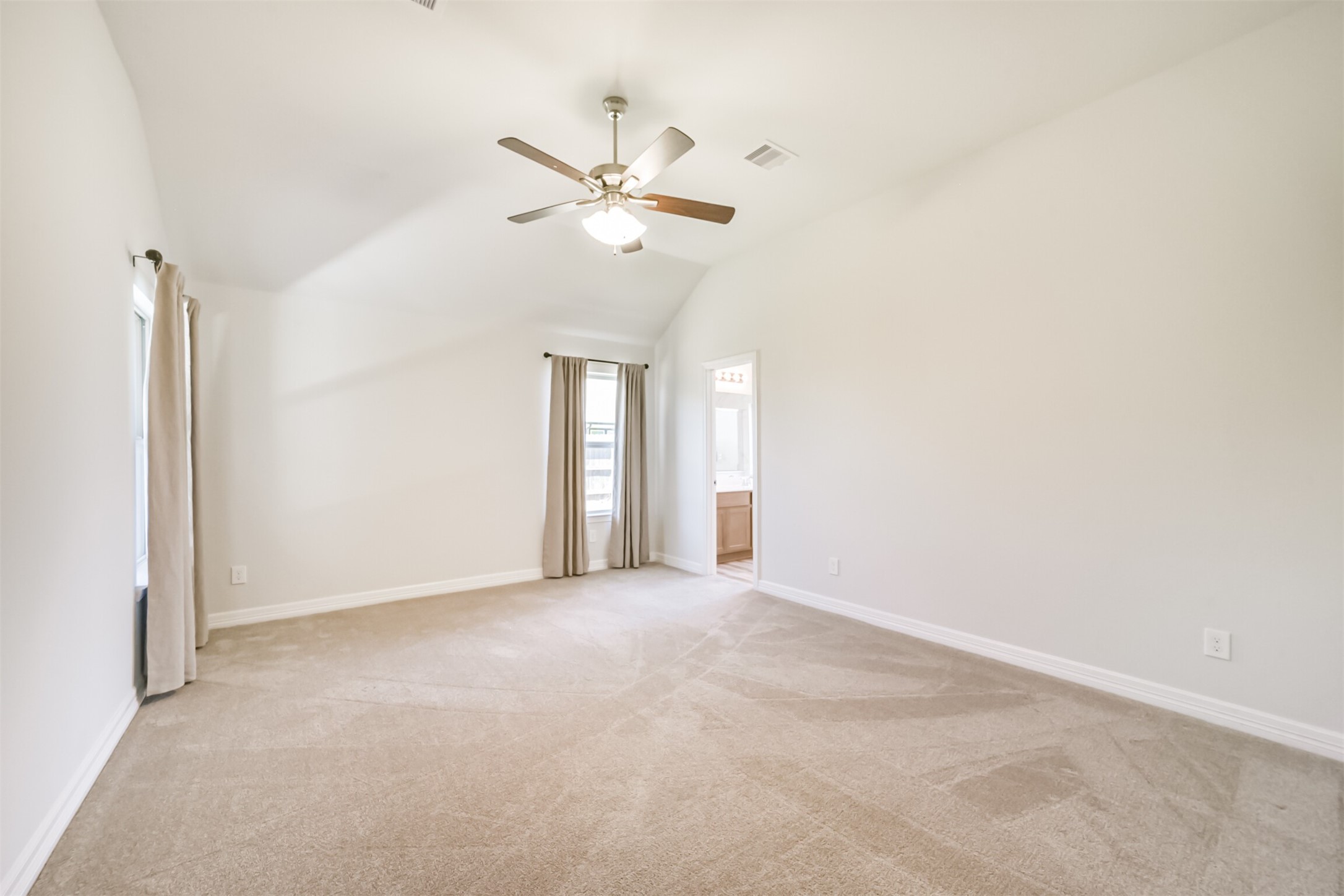 8422 Red Shiner Way Property Photo 17