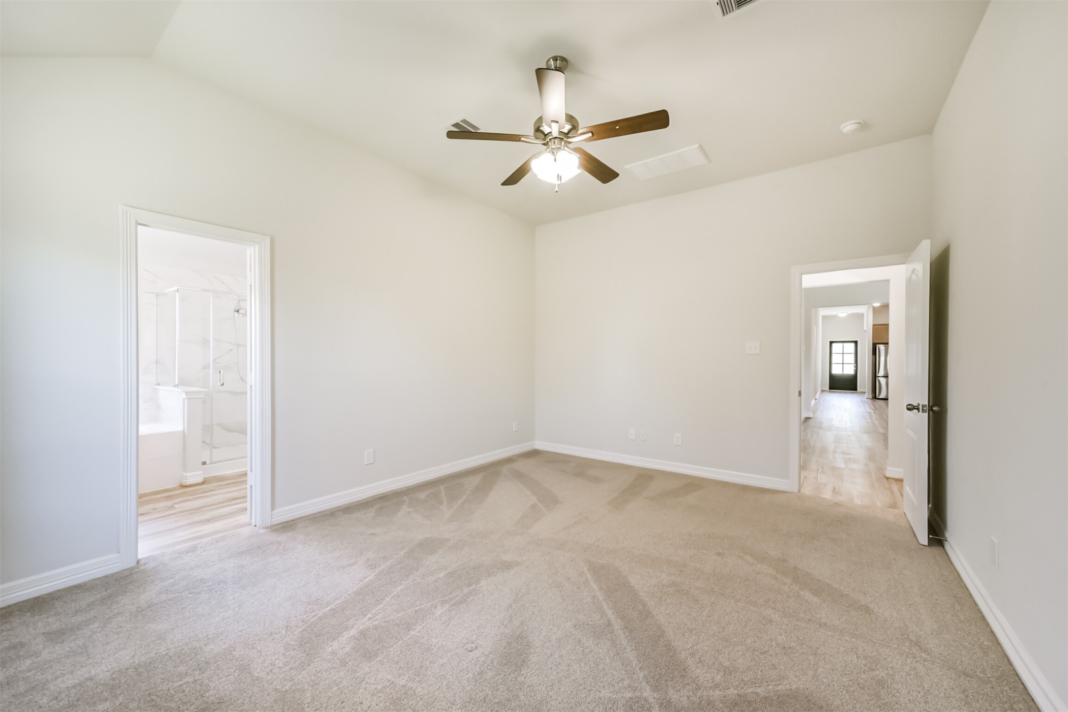 8422 Red Shiner Way Property Photo 18