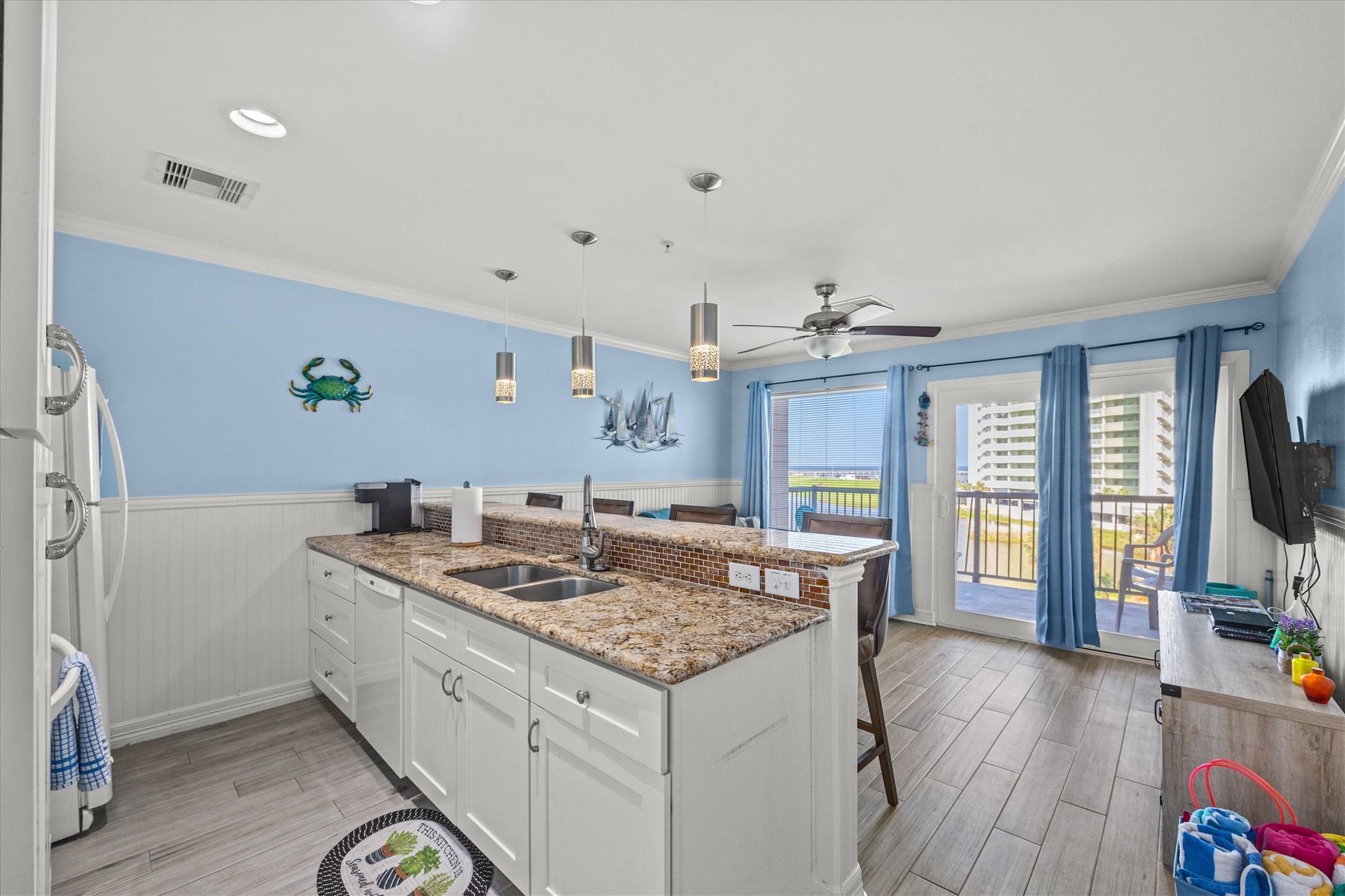 9520 Seawall Blvd 338 Property Photo 18