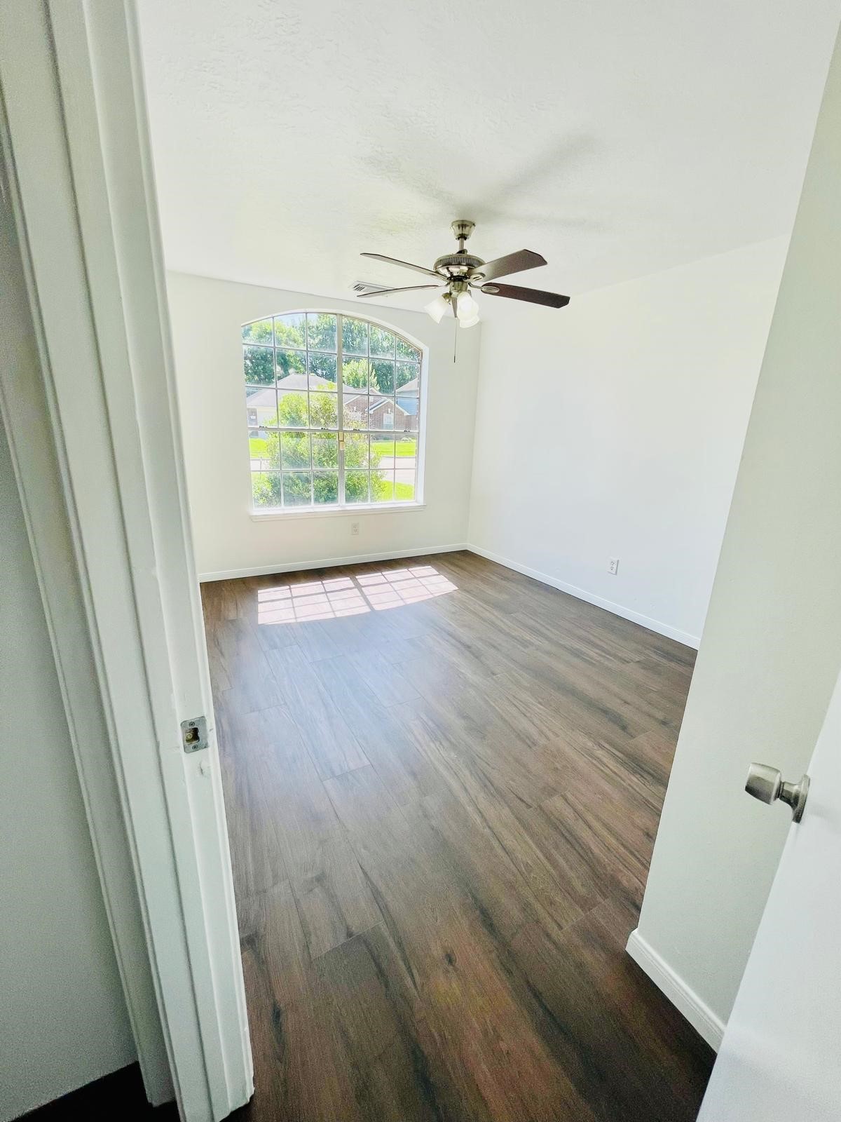 17002 Summer Hollow Drive Property Photo 17