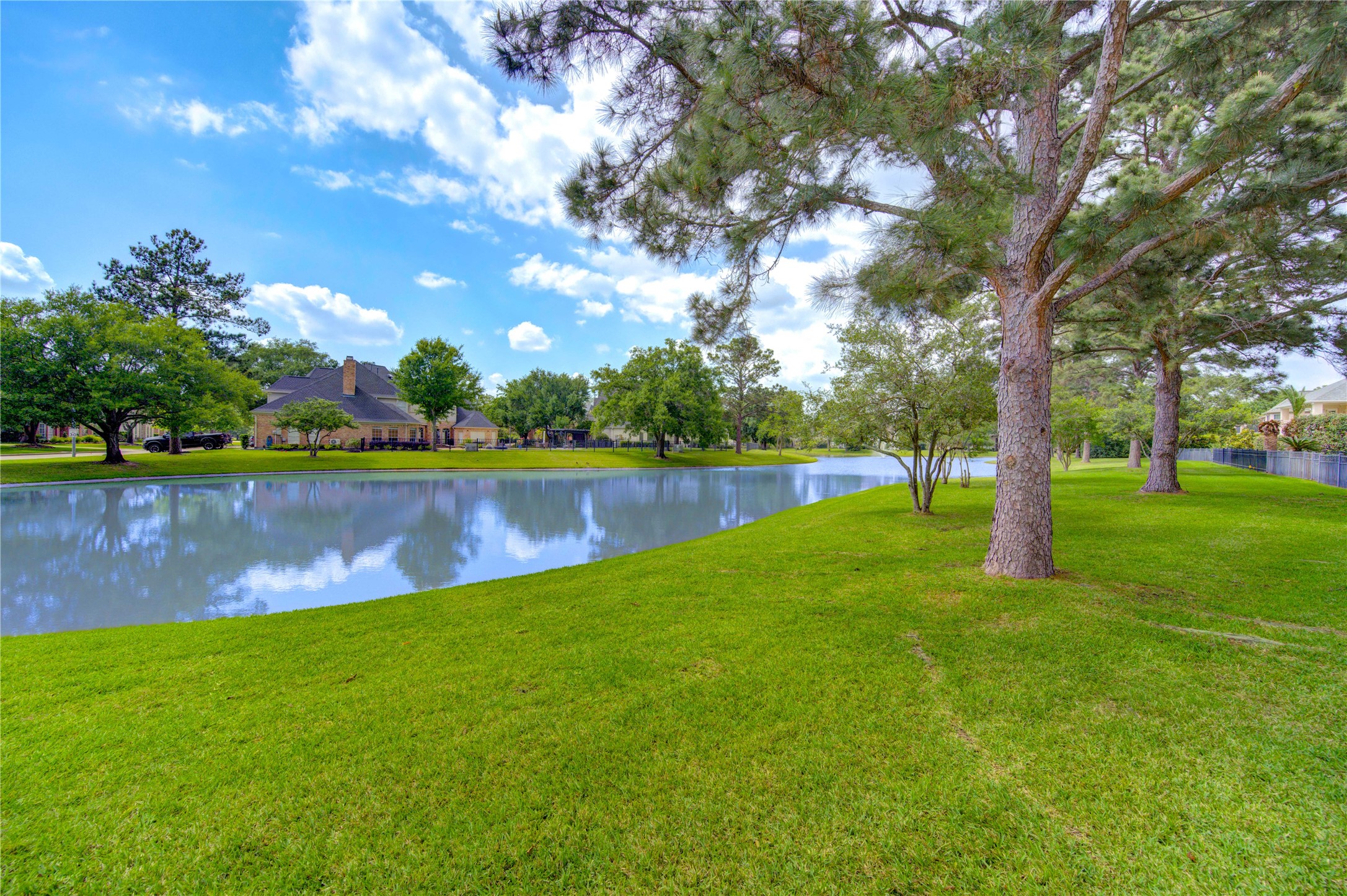 5607 Summer Snow Drive Property Photo 40