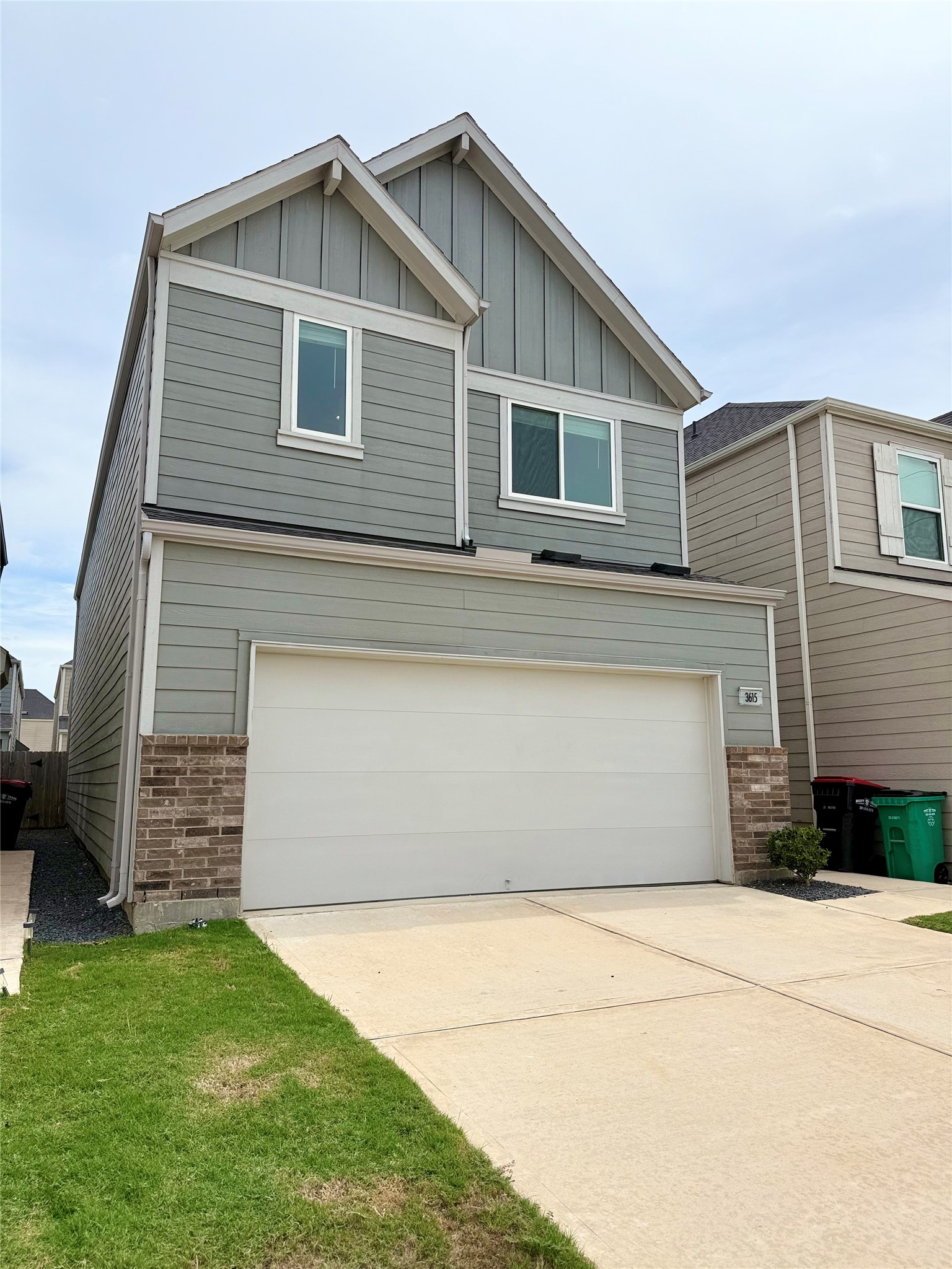 3615 Massenet Property Photo 22