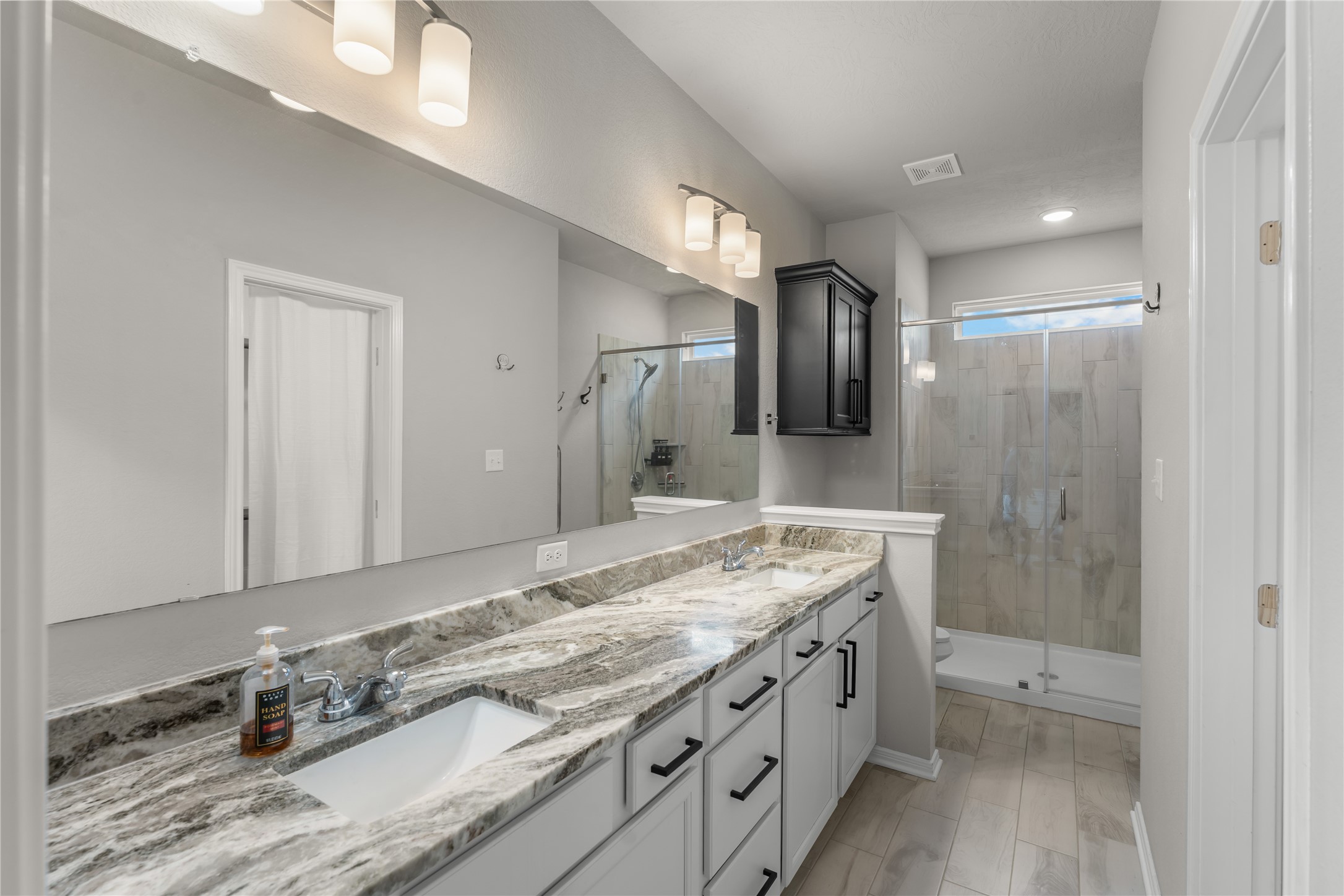 14377 S Summerchase Circle Property Photo 23