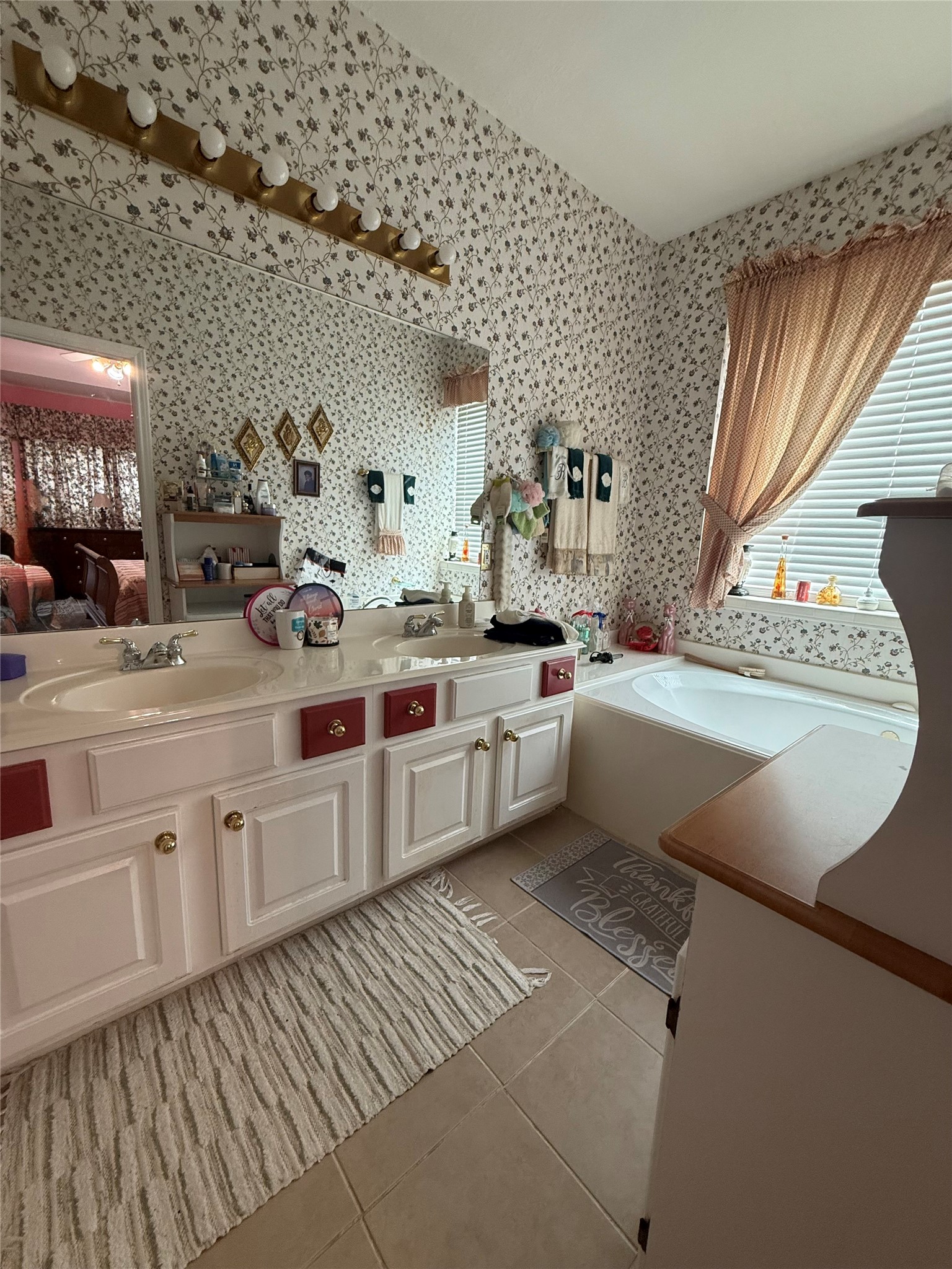 16123 Pipers Landing Court Property Photo 4