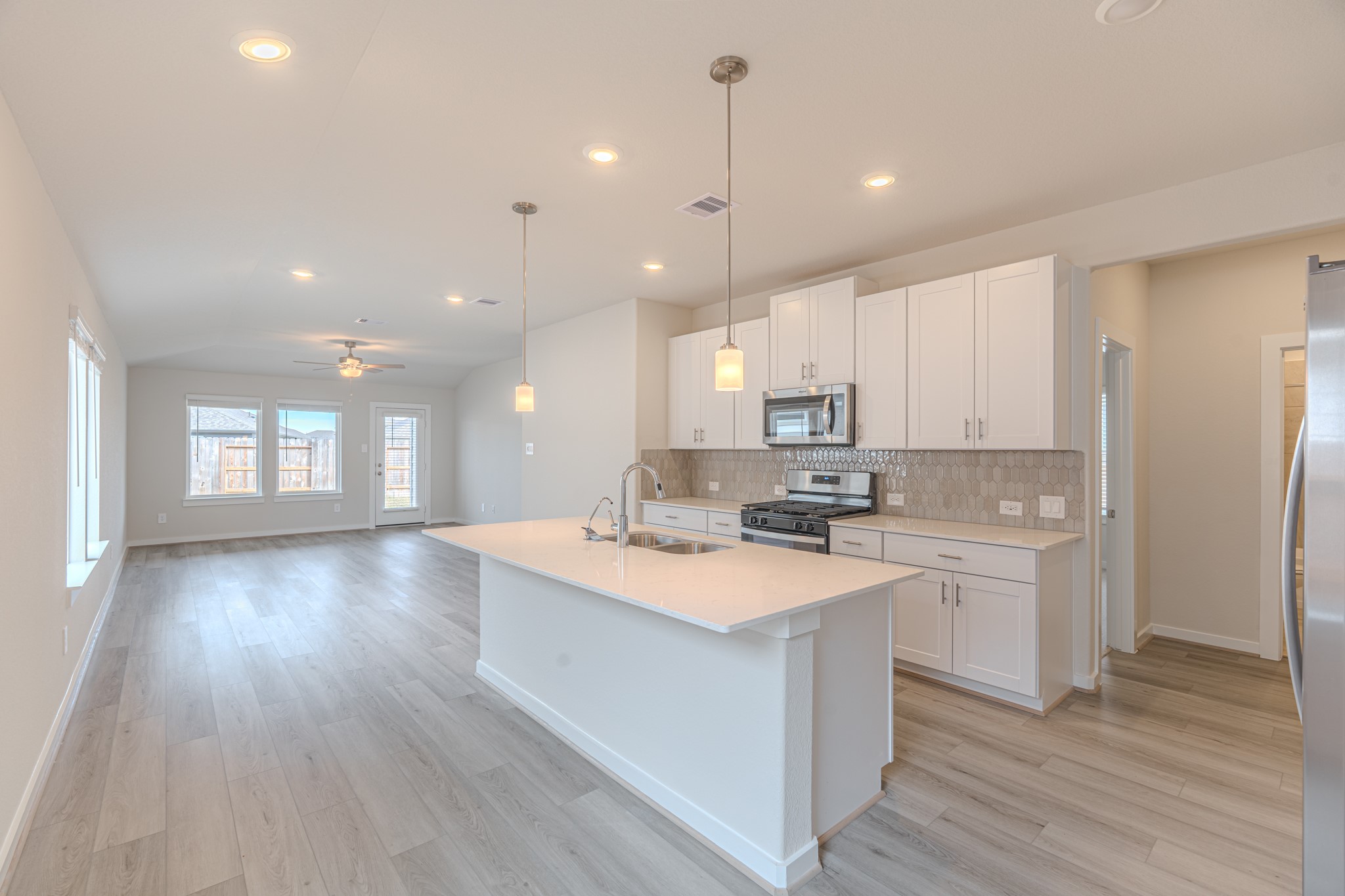 16977 Juniper Blossom Bend Property Photo 18