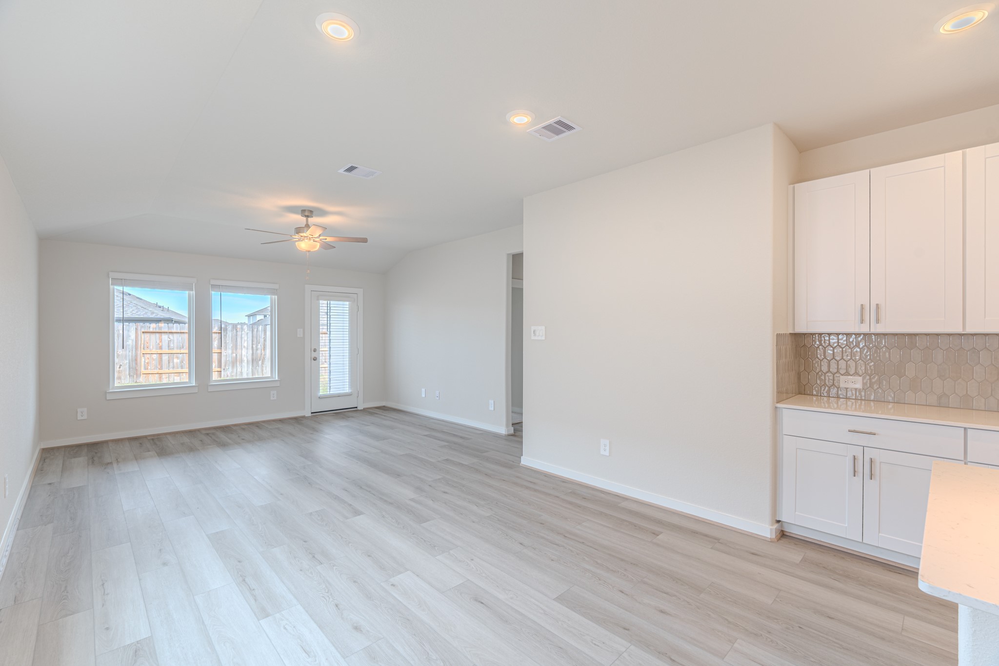 16977 Juniper Blossom Bend Property Photo 22