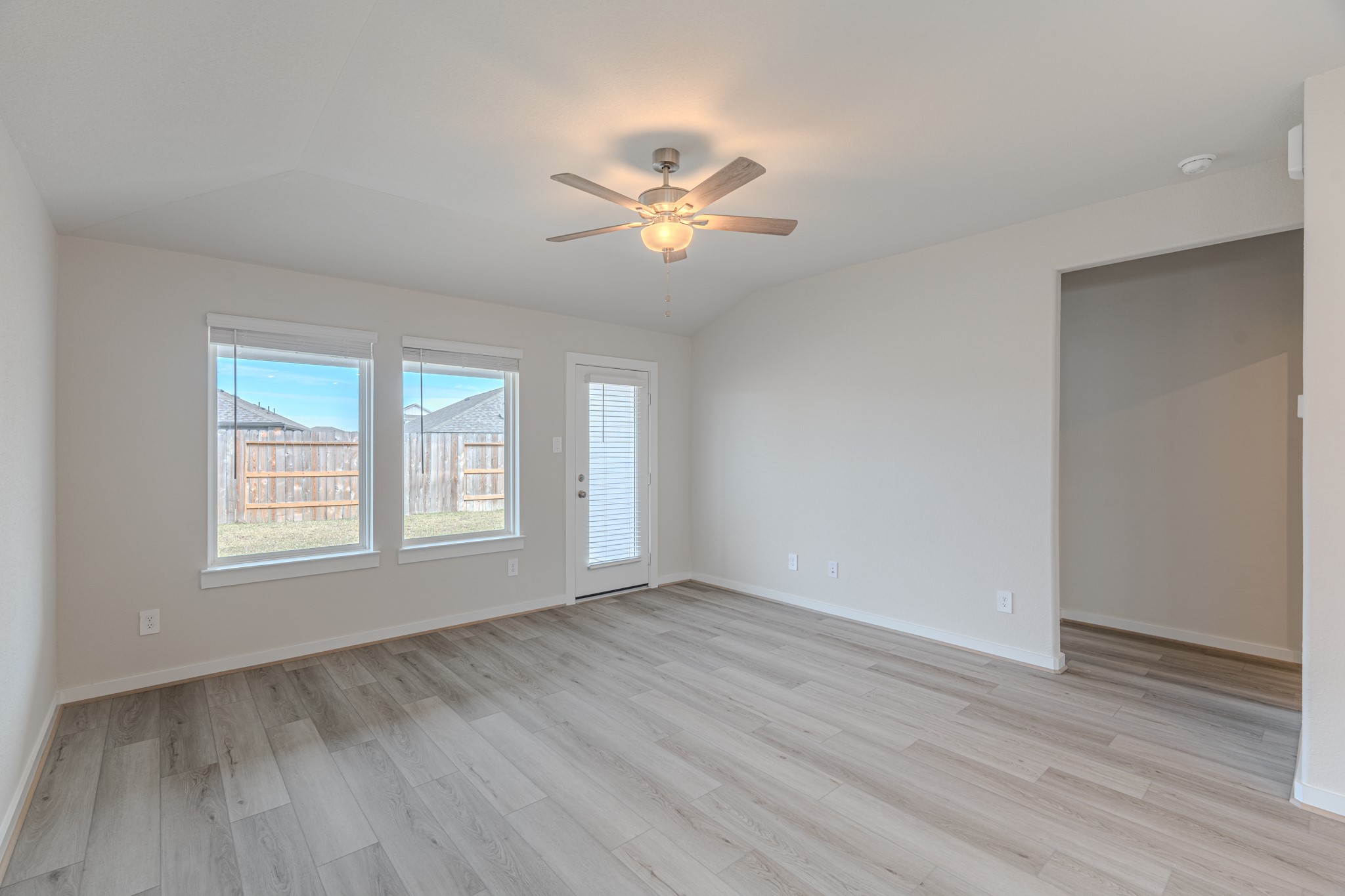 16977 Juniper Blossom Bend Property Photo 26